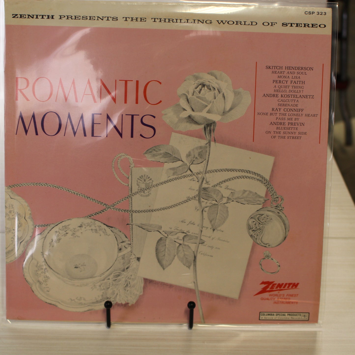 Various : Zenith Presents Romantic Moments (LP,Compilation,Stereo)