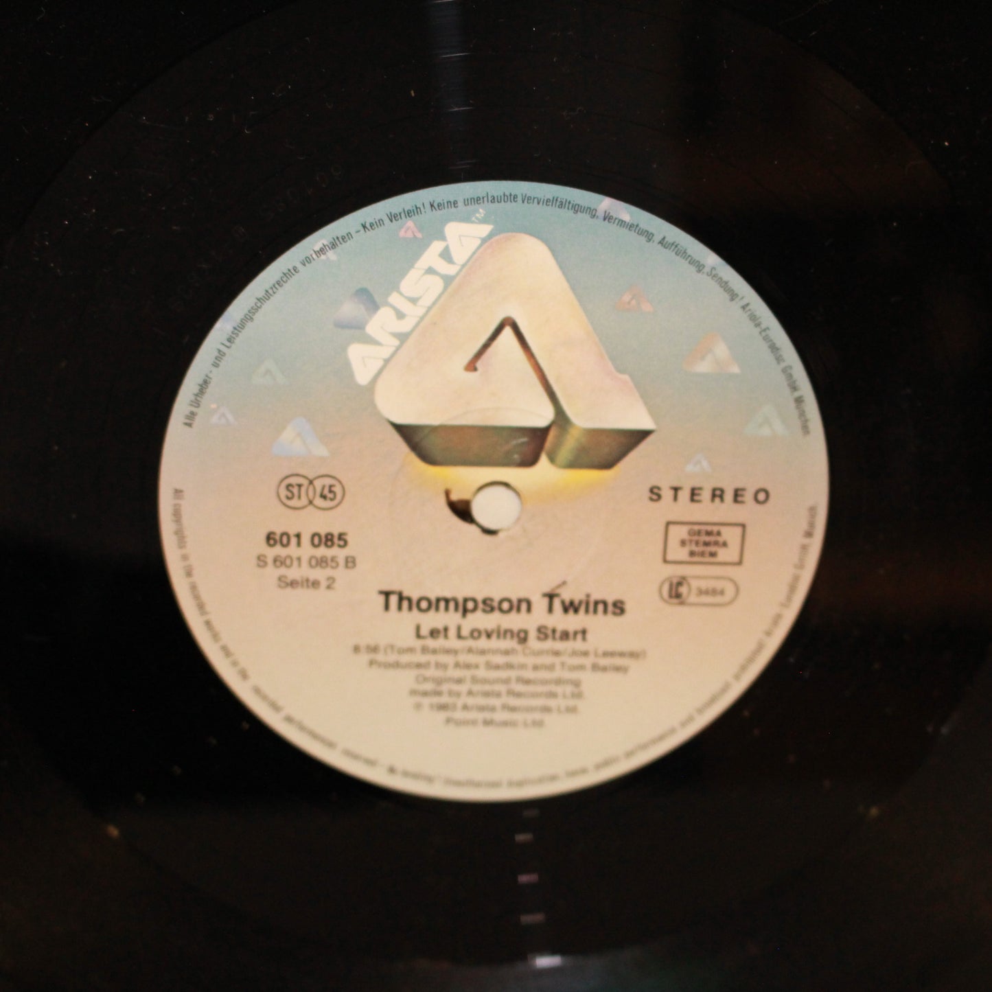 Thompson Twins : Hold Me Now (12",45 RPM,Single)