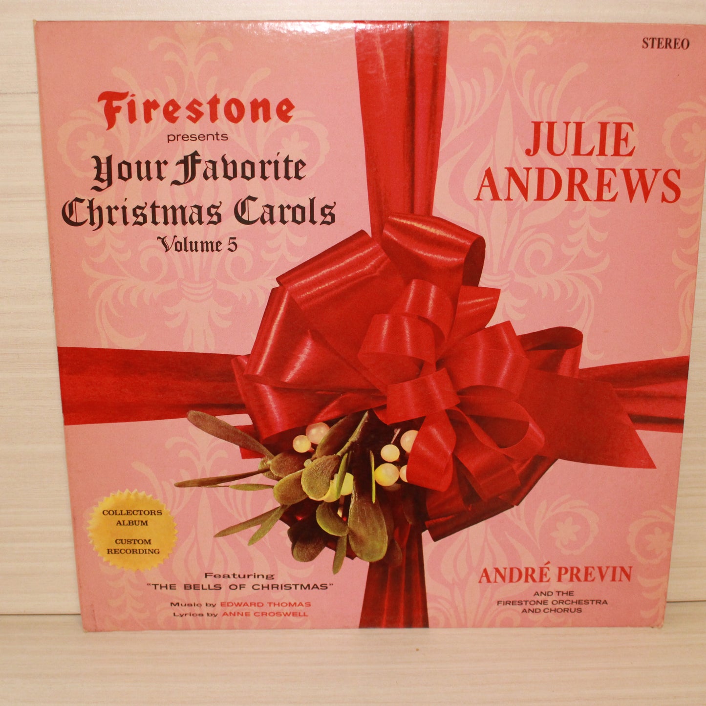 Julie Andrews With André Previn And Firestone Orchestra And Chorus, The : Your Favorite Christmas Carols Volume 5 (LP,Album,Stereo)