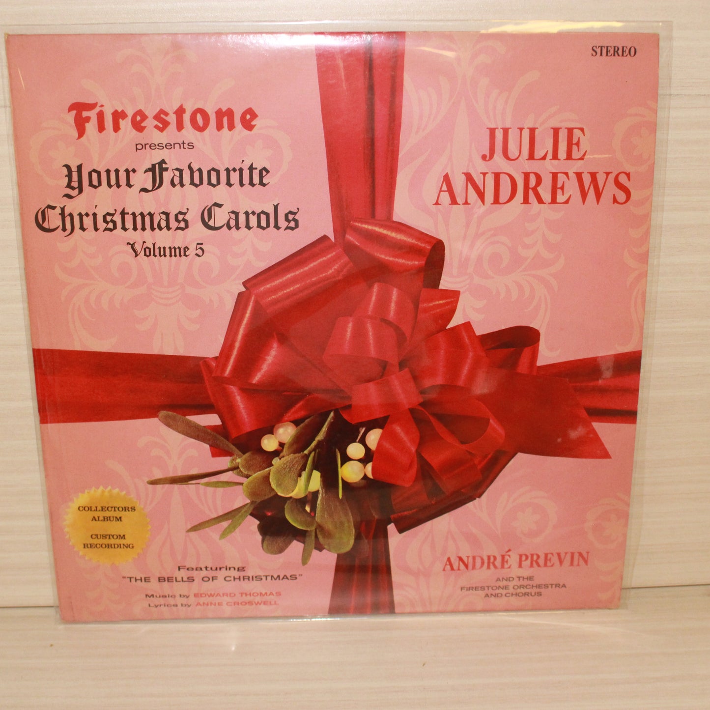Julie Andrews With André Previn And Firestone Orchestra And Chorus, The : Your Favorite Christmas Carols Volume 5 (LP,Album,Stereo)
