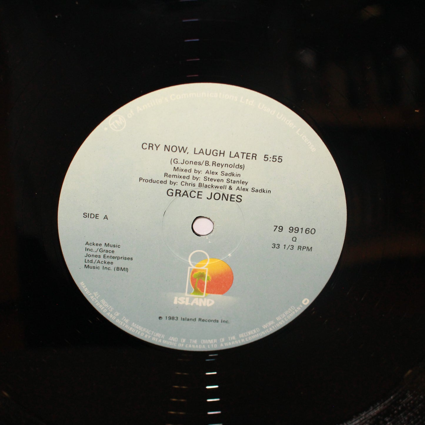 Grace Jones : Cry Now, Laugh Later (12",33 ⅓ RPM)