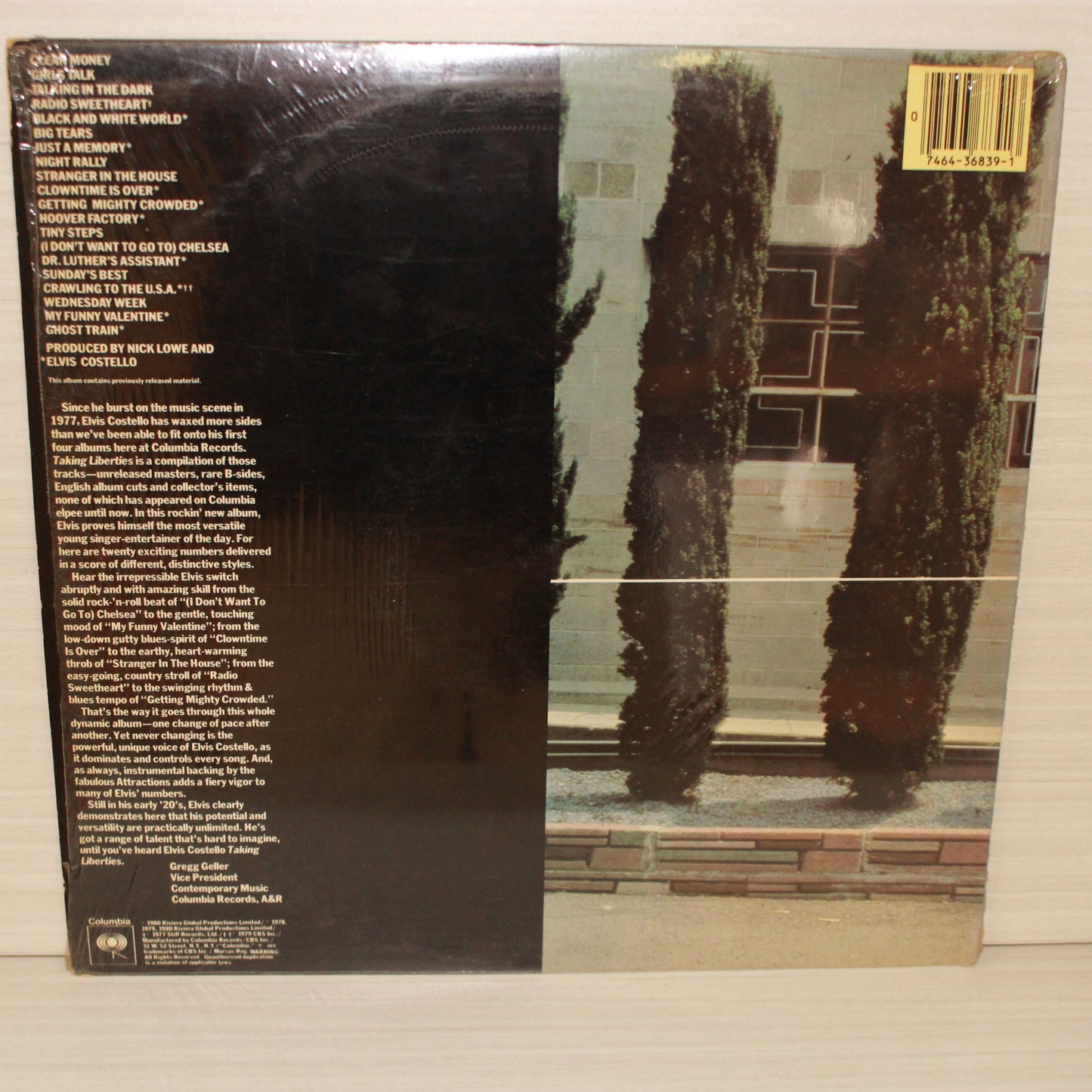 Elvis Costello : Taking Liberties (LP,Compilation)