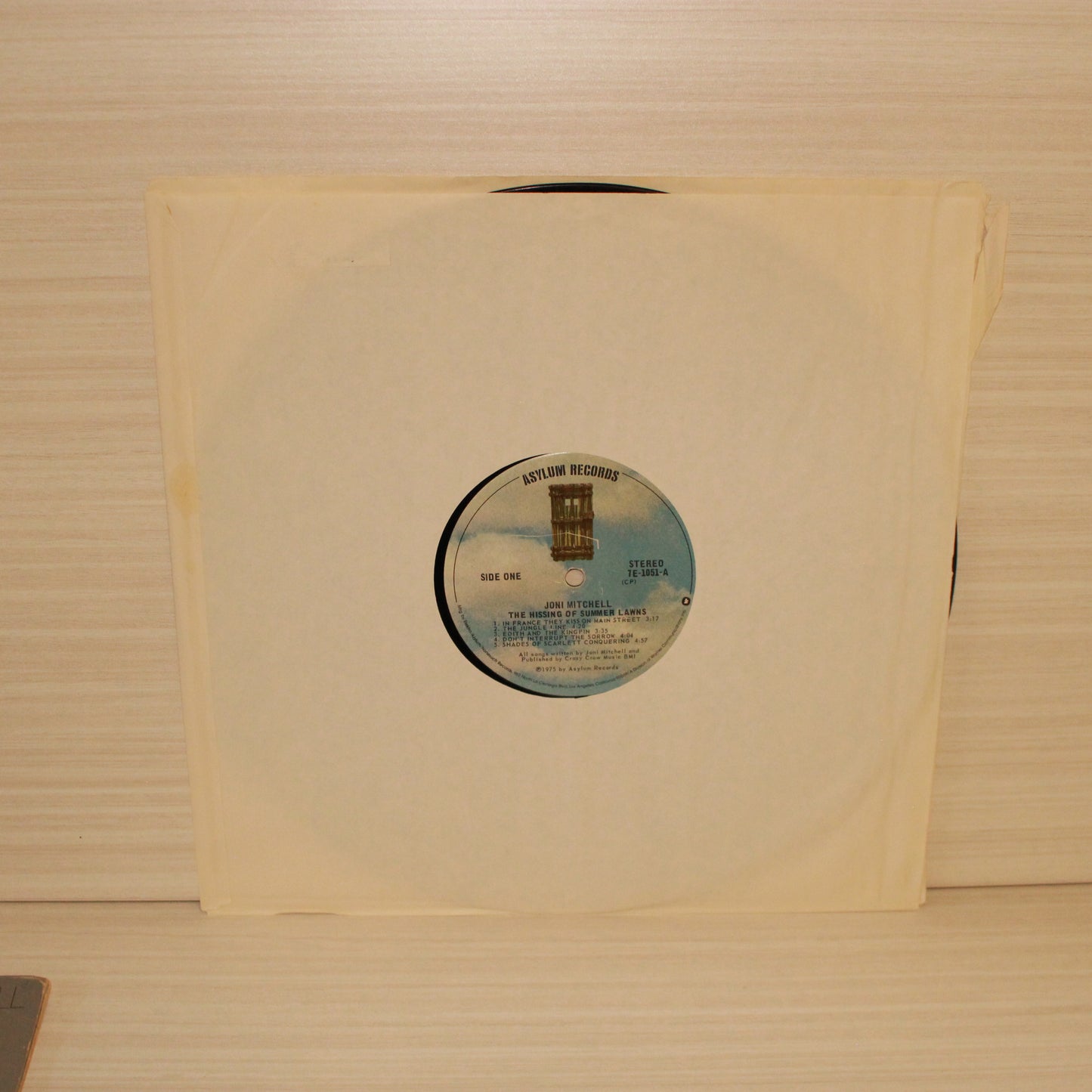 Joni Mitchell : The Hissing Of Summer Lawns (LP,Album,Stereo)