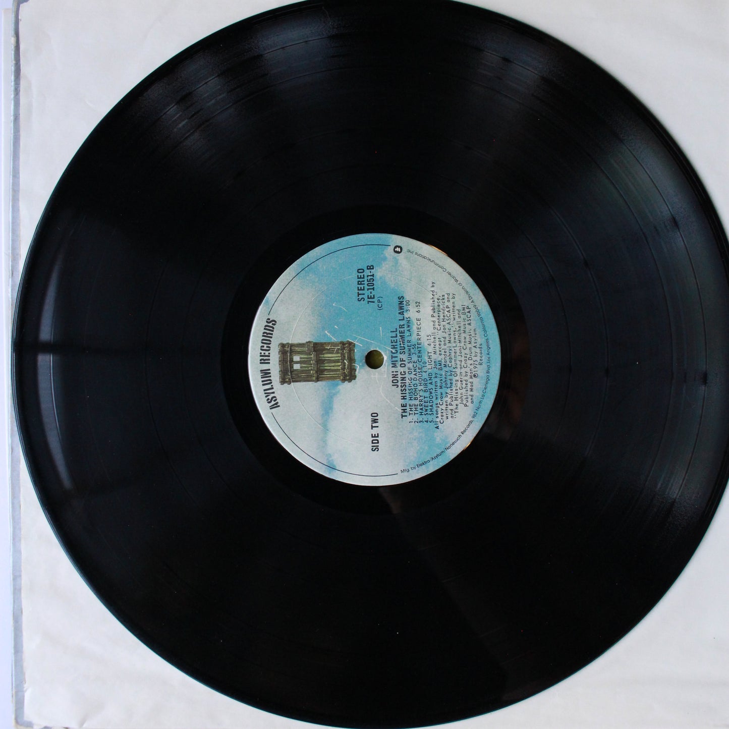 Joni Mitchell : The Hissing Of Summer Lawns (LP,Album,Stereo)