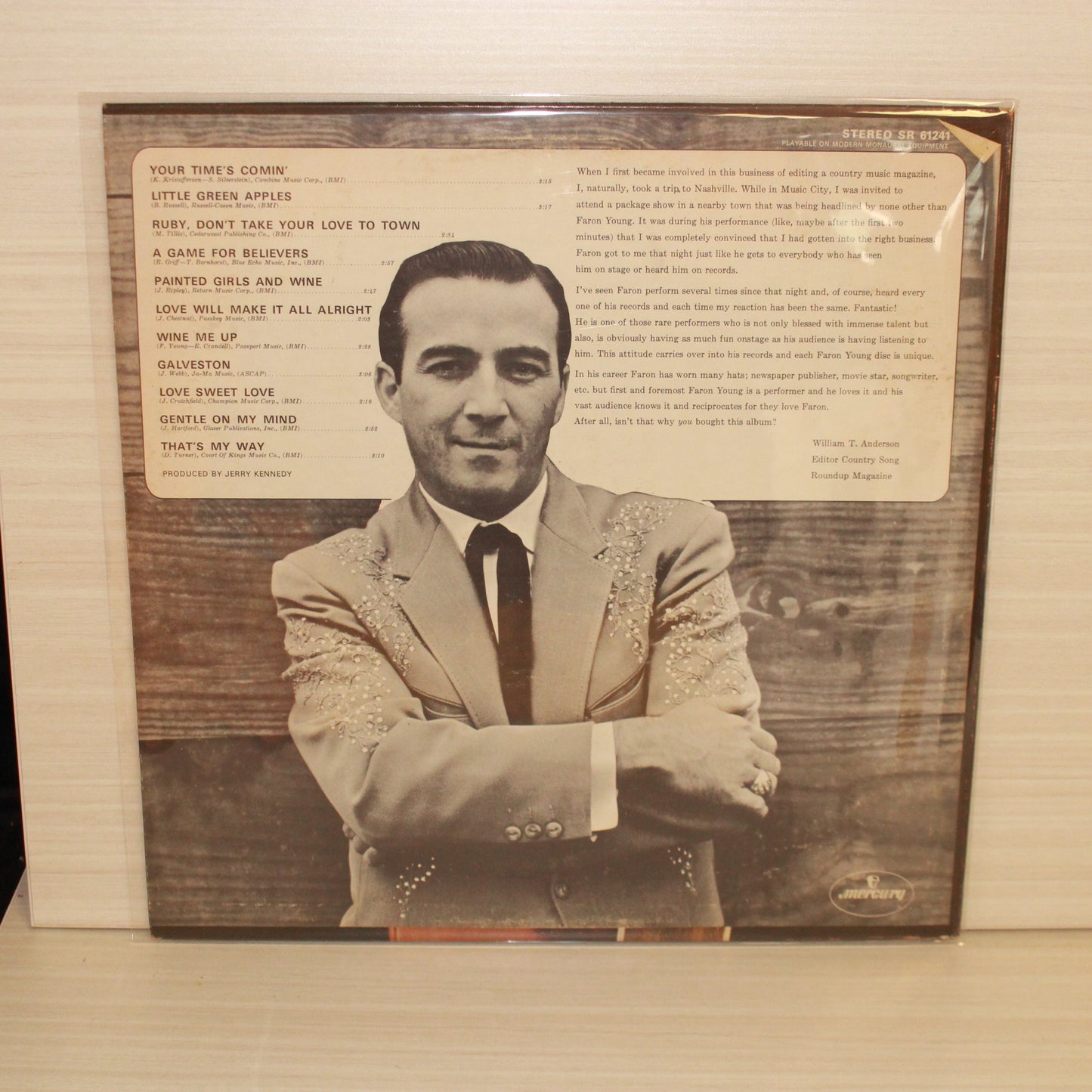 Faron Young : Wine Me Up (LP,Album,Stereo)