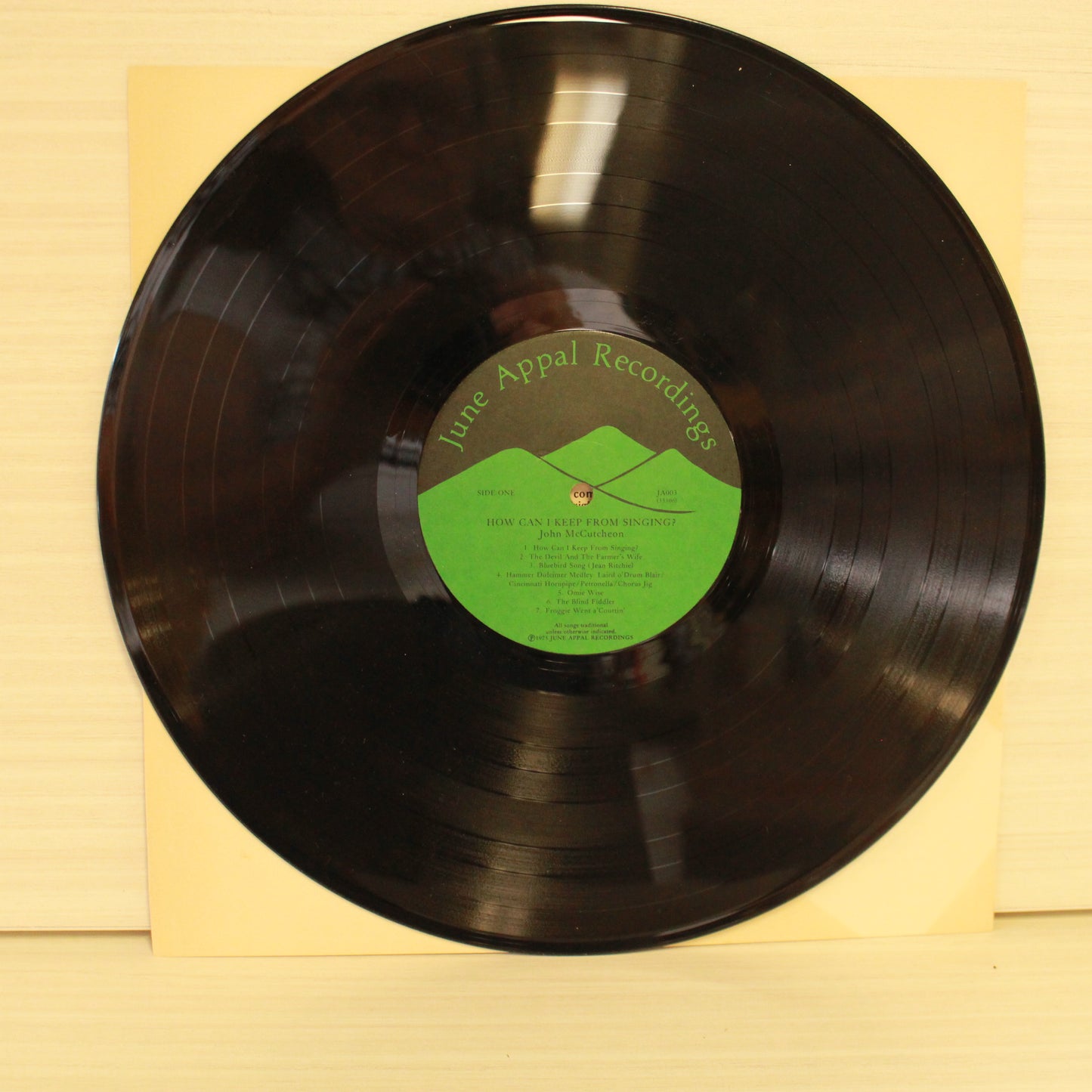 John McCutcheon : How Can I Keep From Singing? (LP)