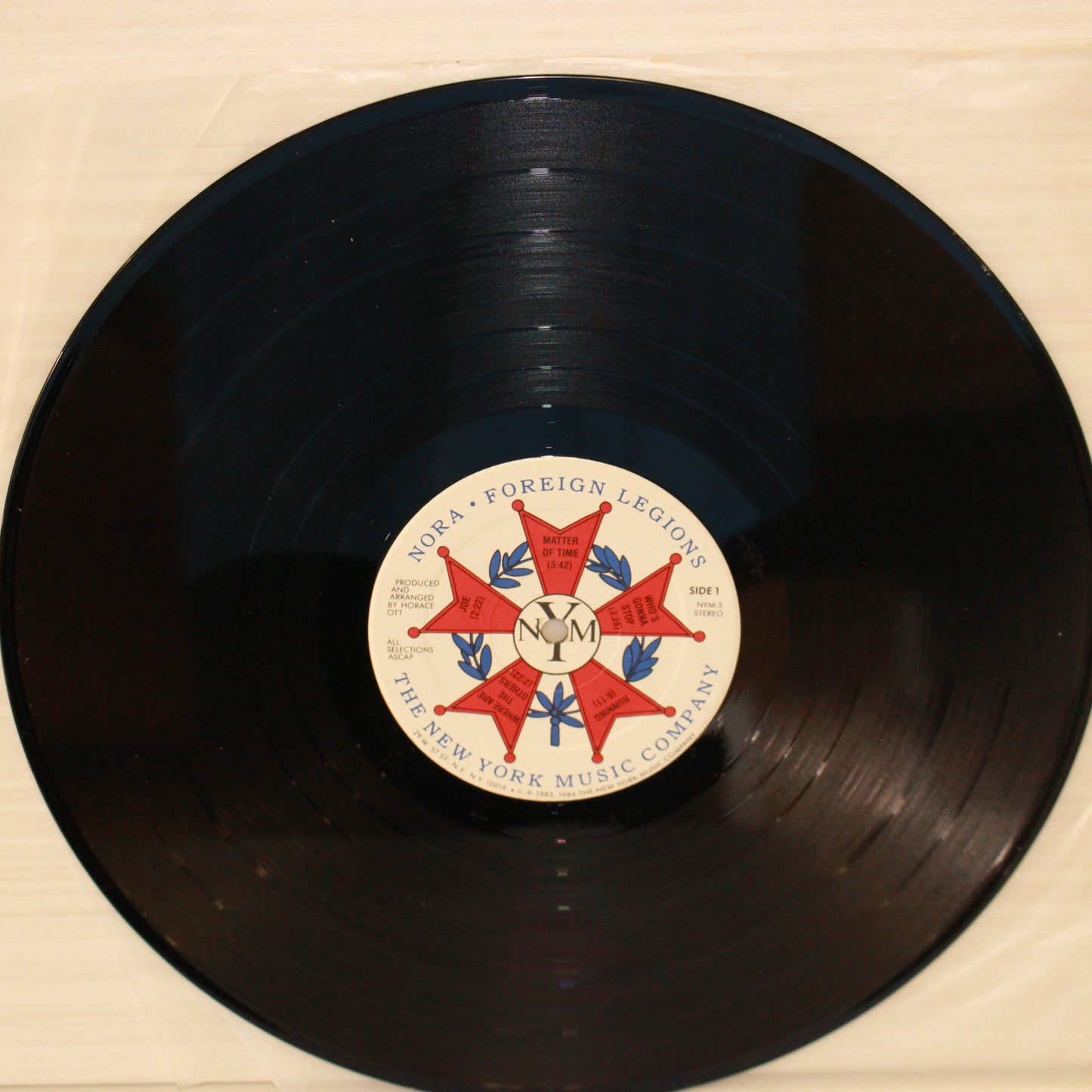 Nora (3) : Foreign Legions (LP,Album)