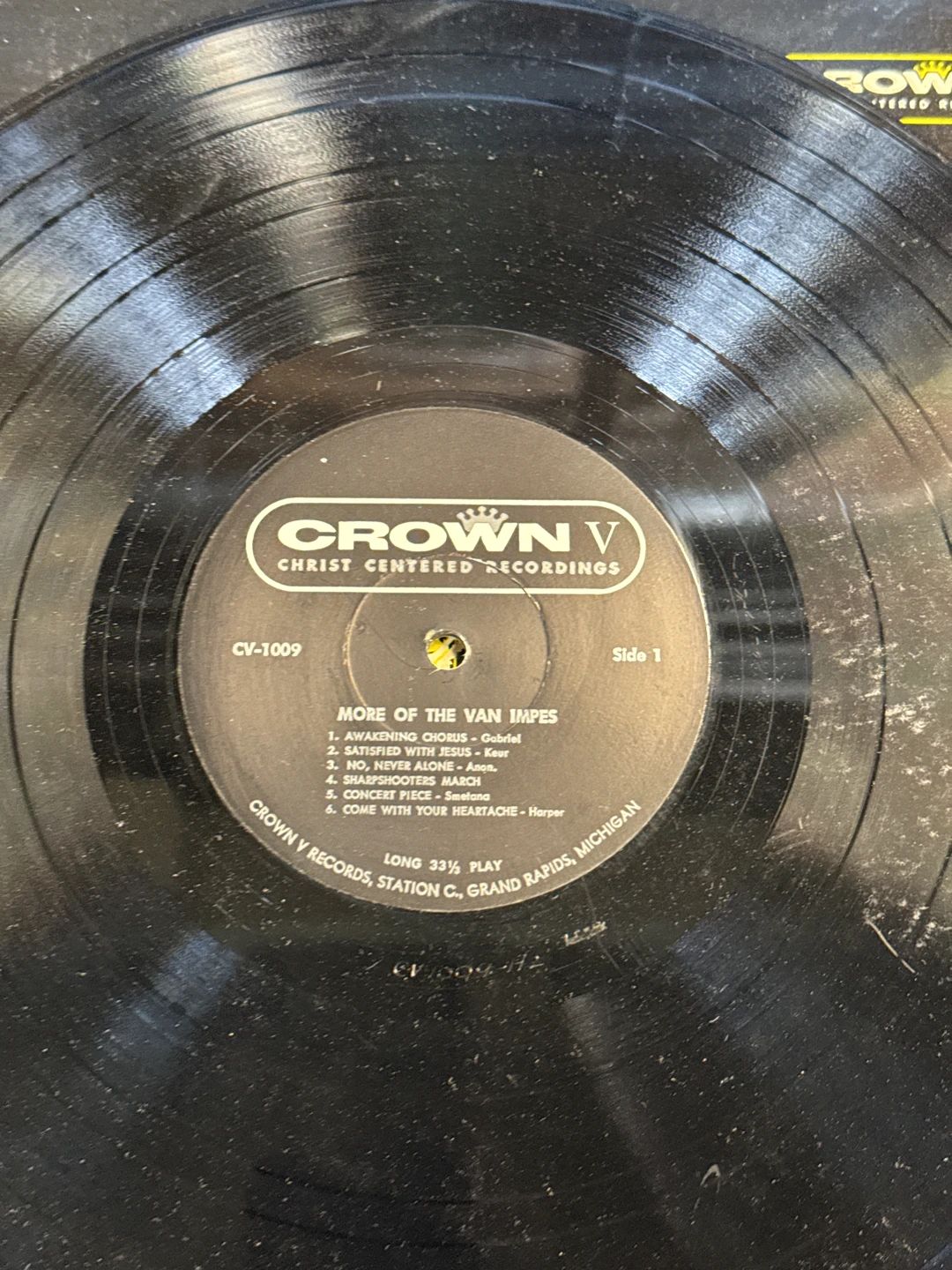 Van Impes, The – More Of The Van Impes (Crown V Recordings)