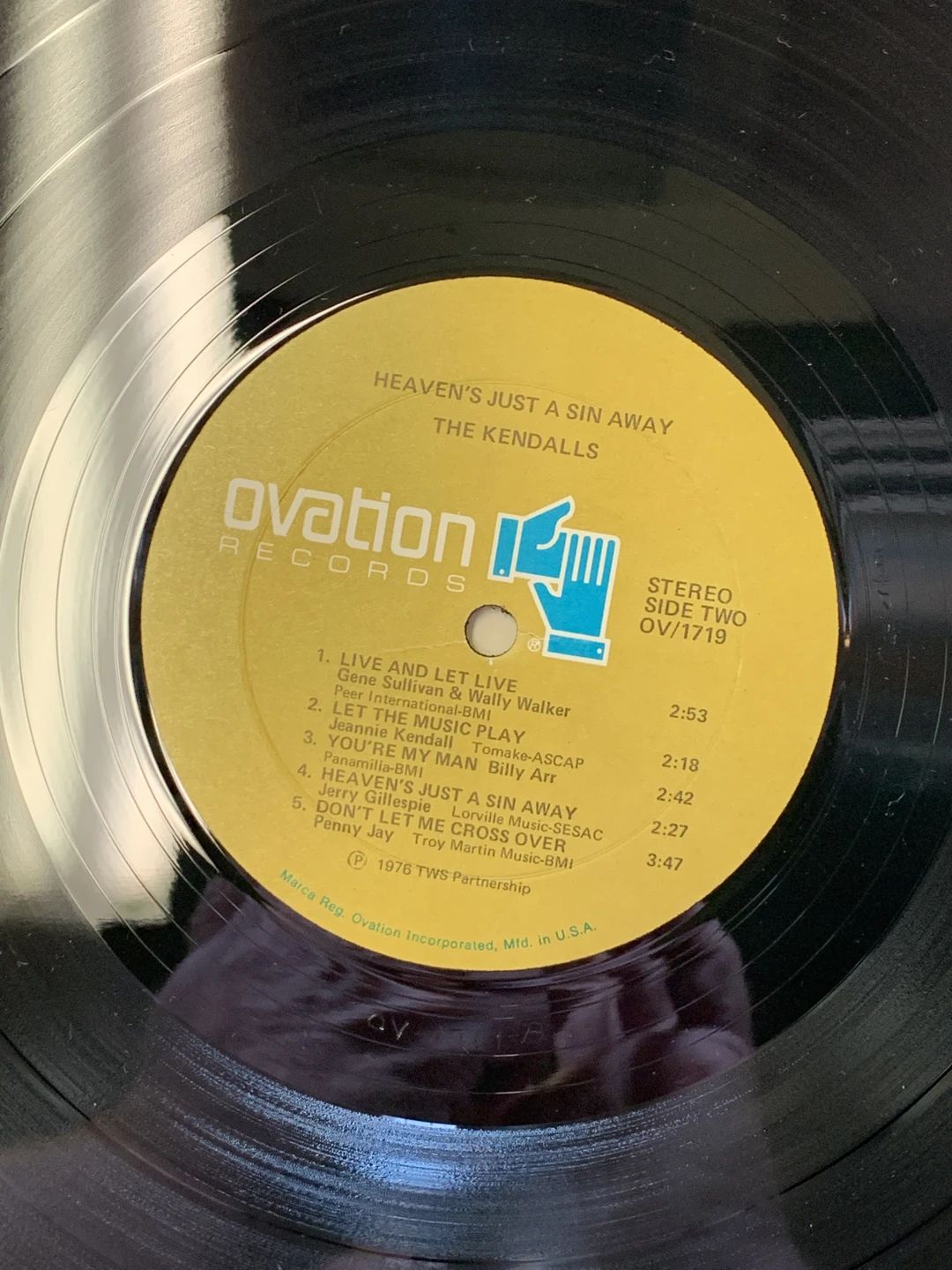 Kendalls, The – Heaven's Just A Sin Away (1976, Ovation Records)