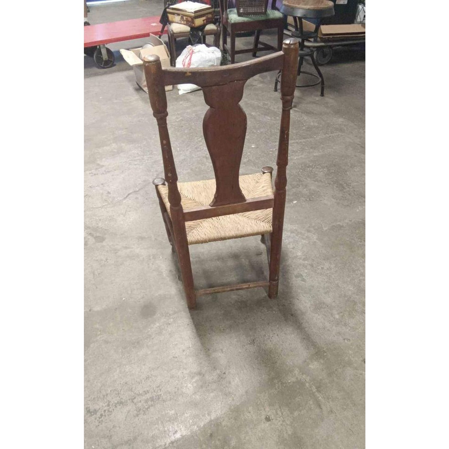 Vintage Farmhouse Style Fiddle Back Rush Seat Chair