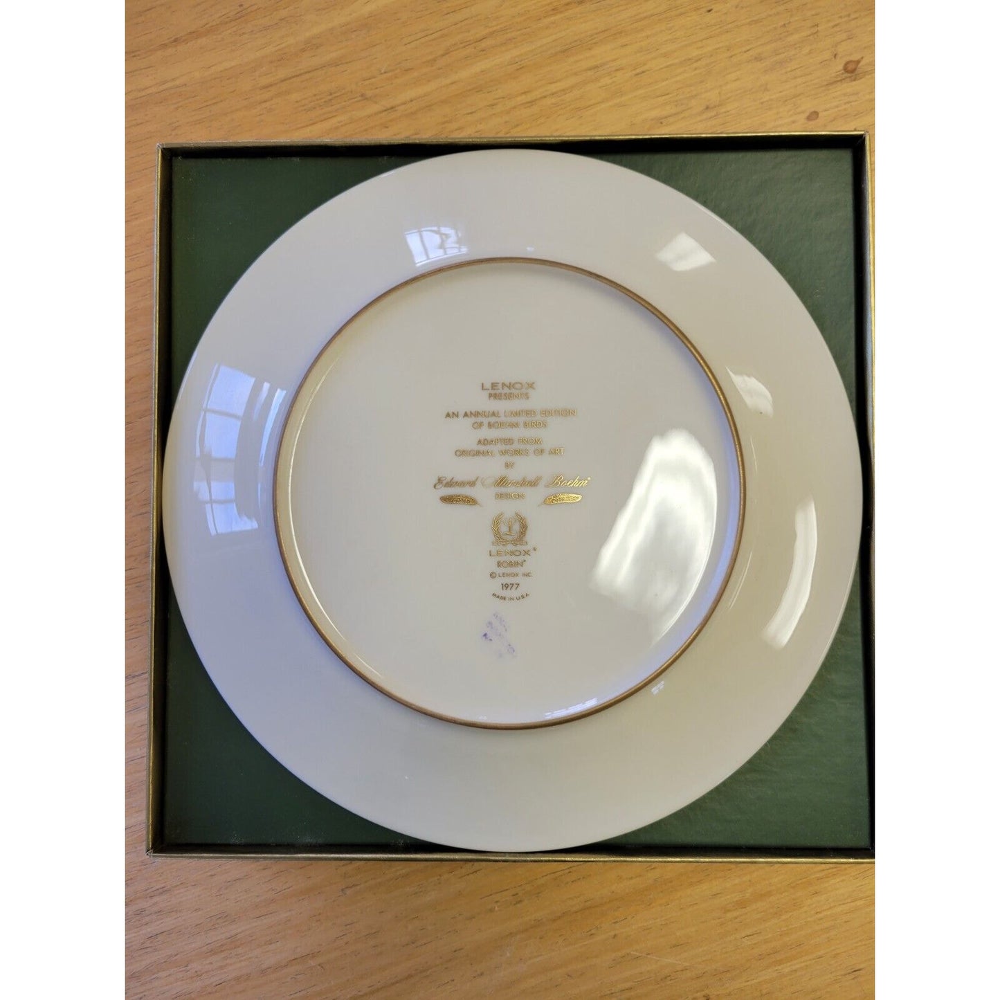 Lenox Boehm Collectible Bone China Robin Plate
