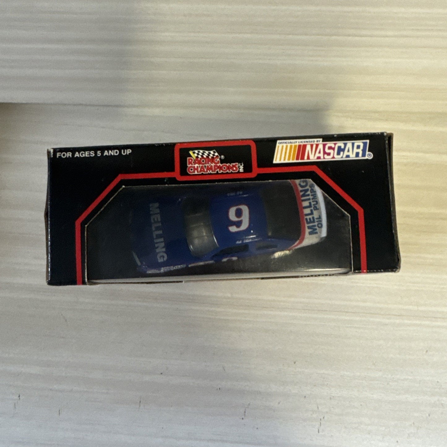 1991 Racing Champions 1:43 #9 Bill Elliott Melling Diecast Stock Car NIB NASCAR