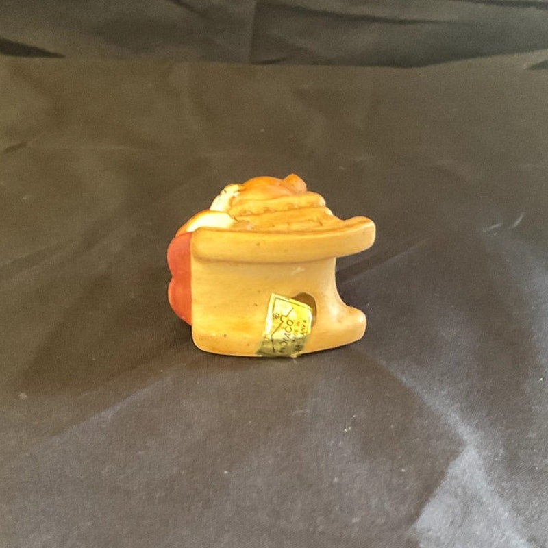 Vintage Homco Mama Rocking Bear Figurine