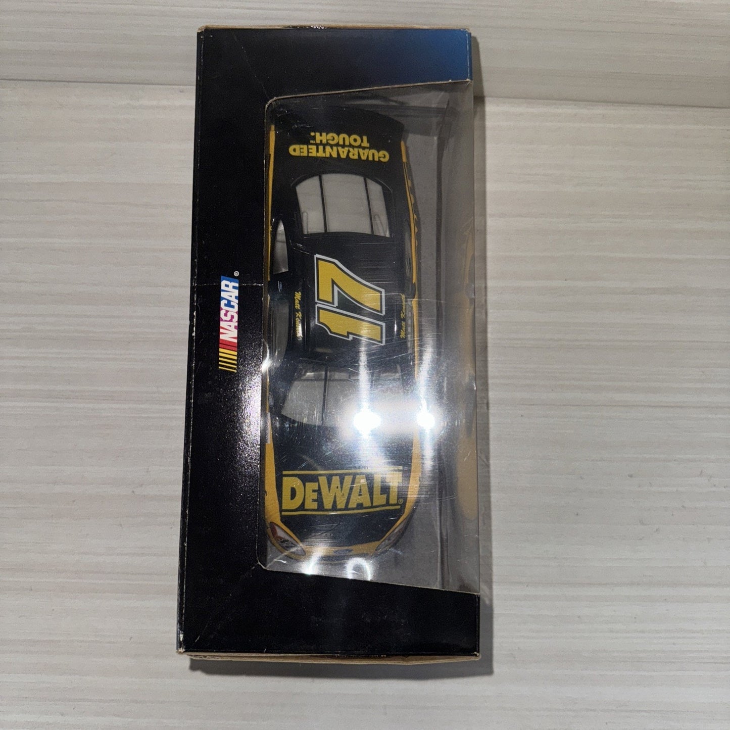 Hot Wheels NASCAR #17 Matt Kenseth 1:24 Die-Cast 1999 DeWalt NIB Deluxe VTG