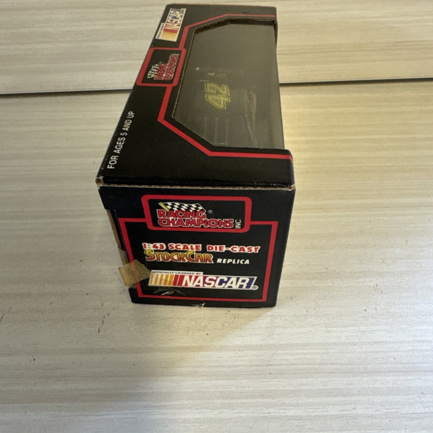 1991 Racing Champions #42 Mello Yello Pontiac 1:43 NASCAR Diecast Rusty Wallace