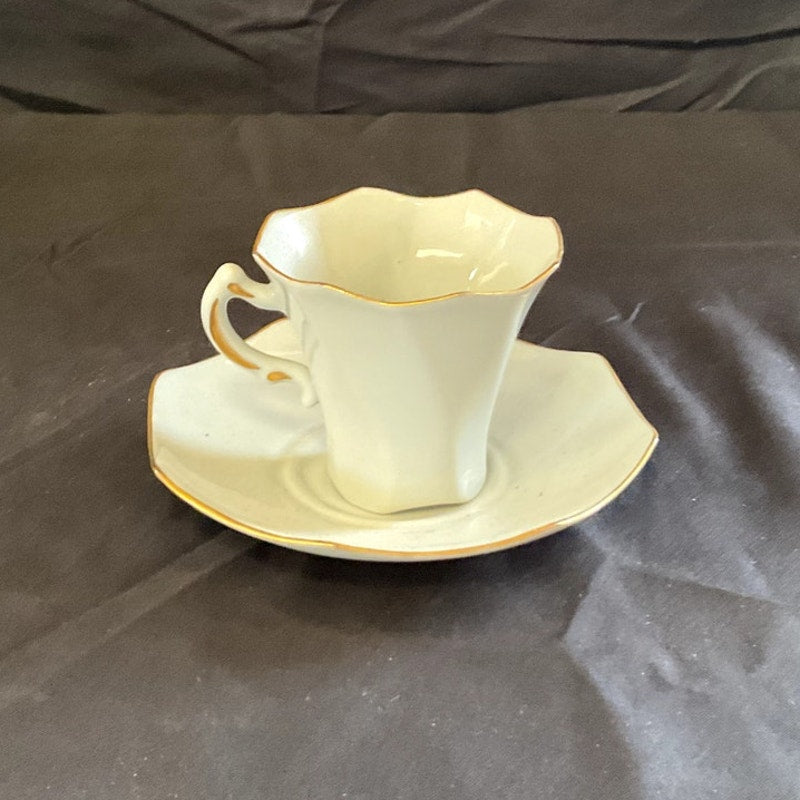 Royal Crest China Demitasse Light Blue w/ Gold Trim Cup & Saucer - Set of 5