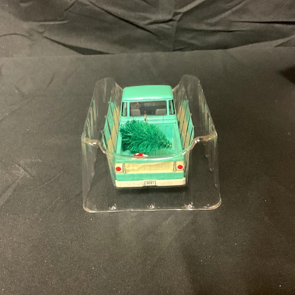 Hallmark 1966 Dodge A-100 2021 Ornament