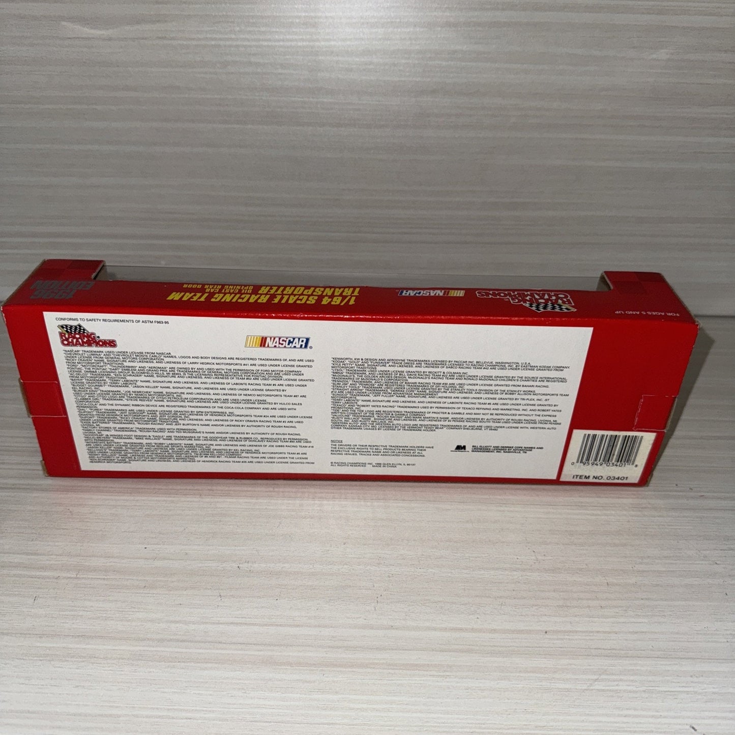 Ernie Irvan #28 Texaco Transporter 1:64 Diecast 1996 Racing Champions NIB