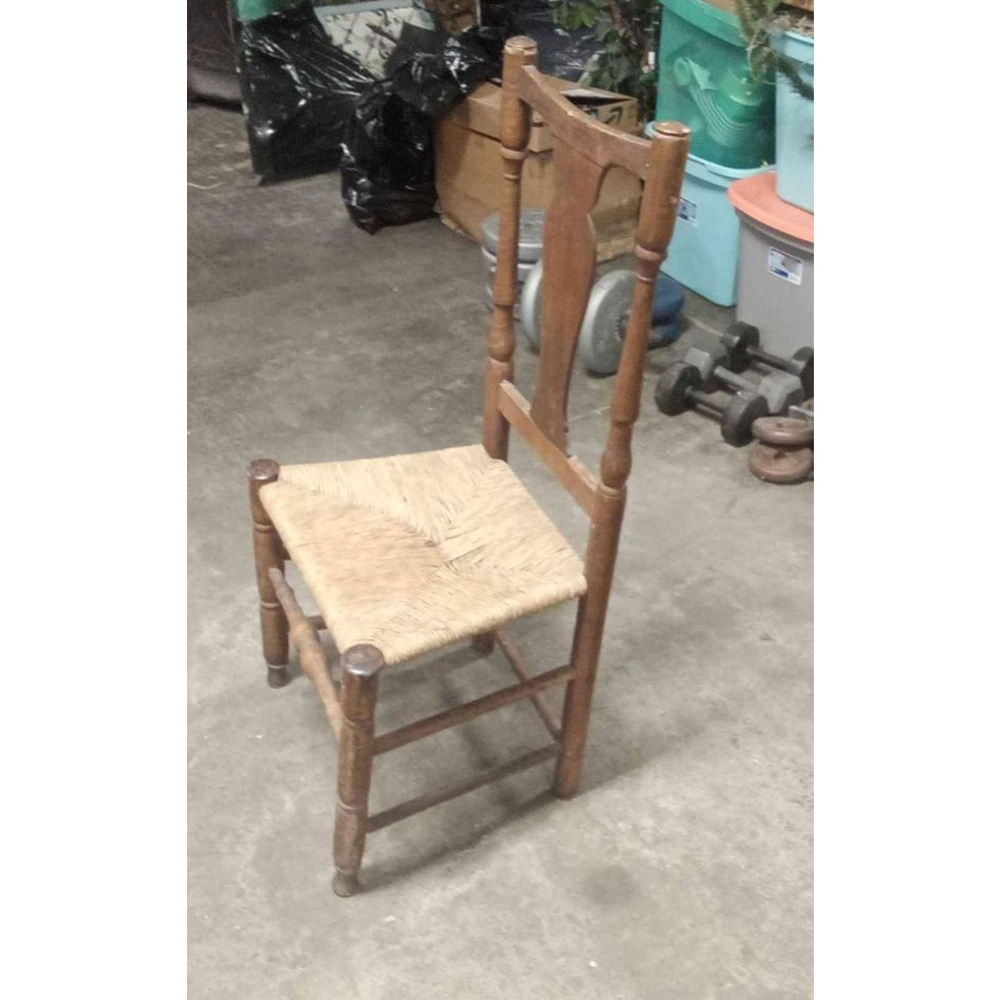 Vintage Farmhouse Style Fiddle Back Rush Seat Chair