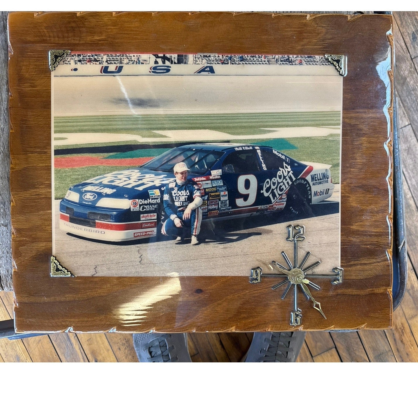 Vintage Wood Bill Elliot Clock