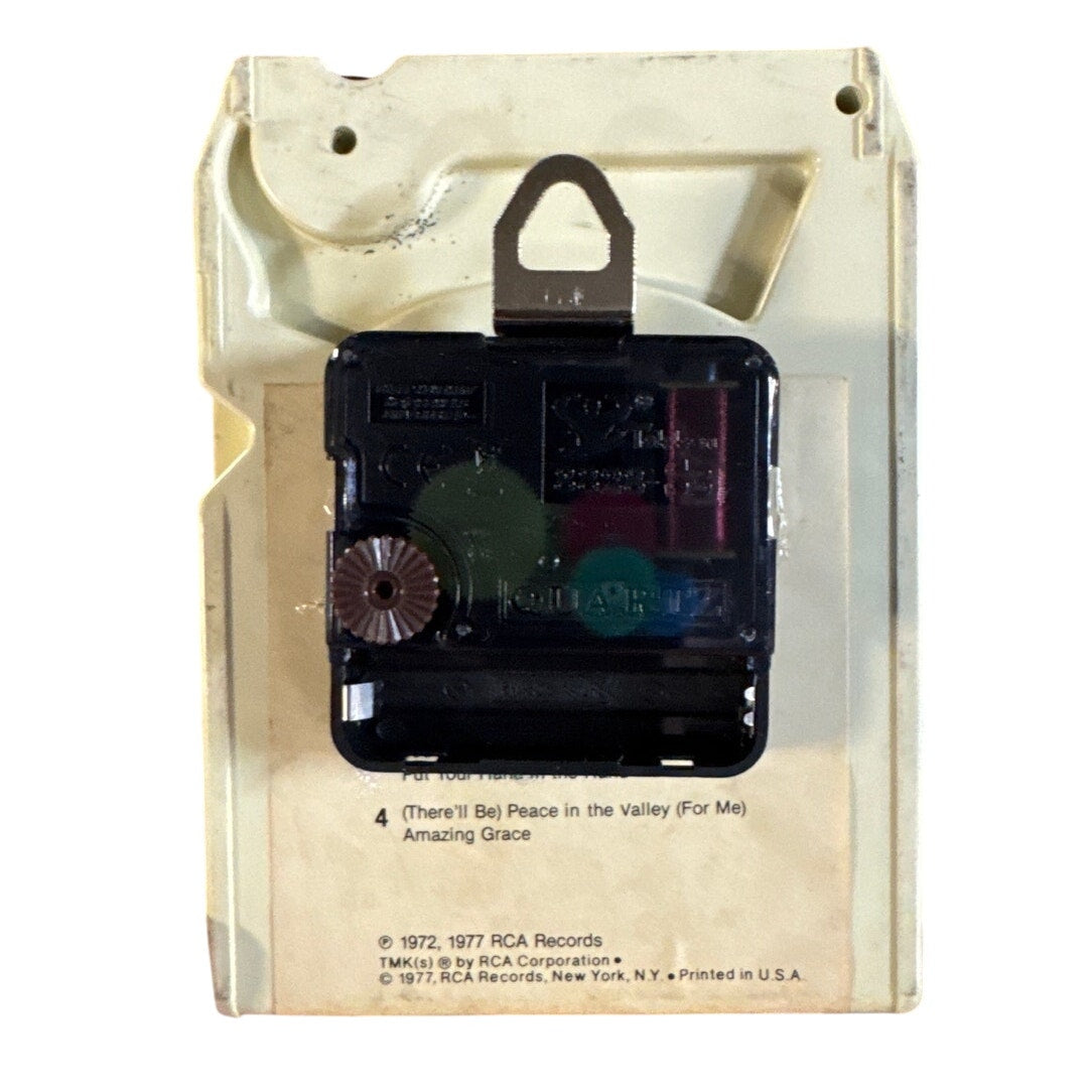 Timeless Inspiration: Upcycled Elvis 8-Track Clock