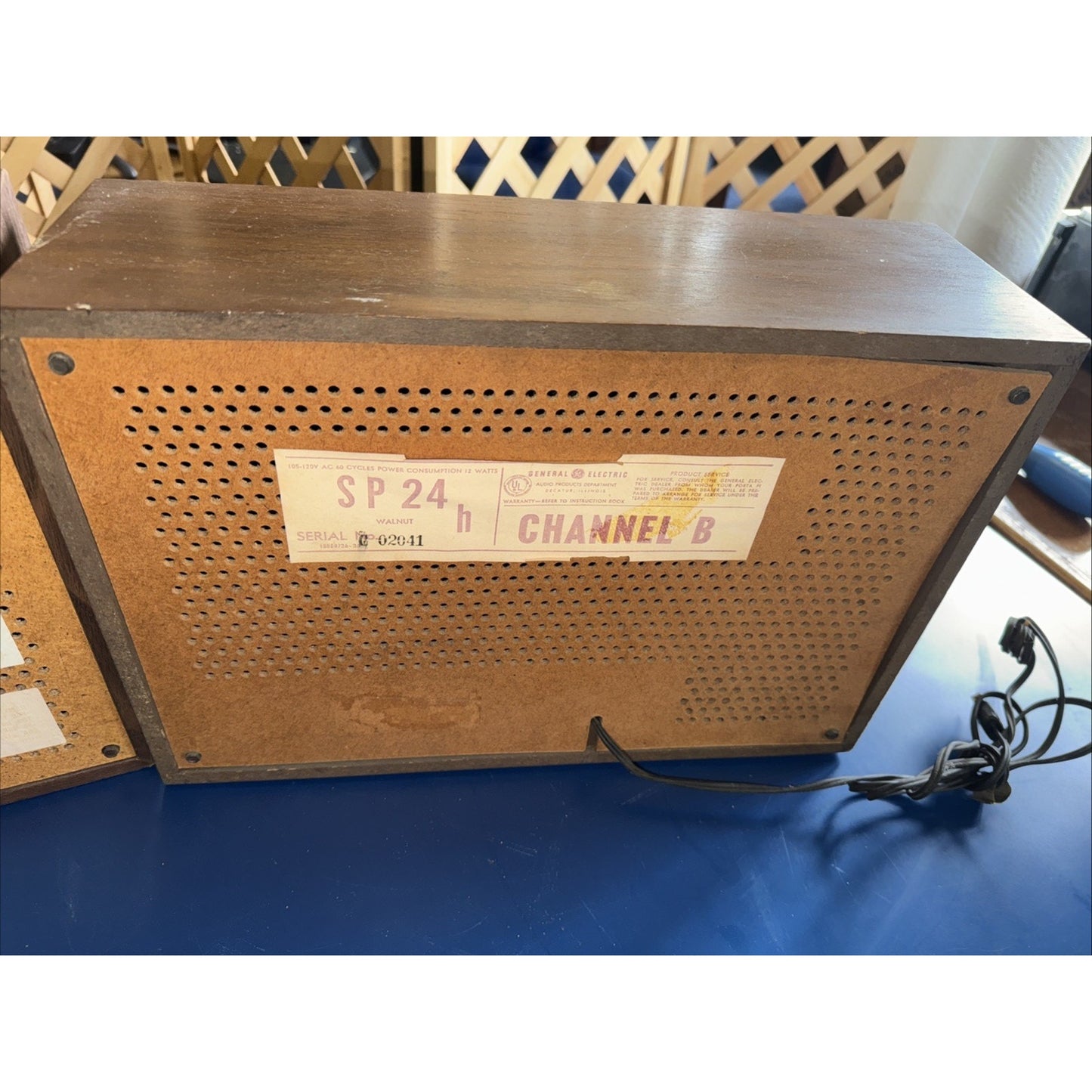 Vintage GE Porta-Fi SP-20B Wireless Amplified Speaker – Powers On