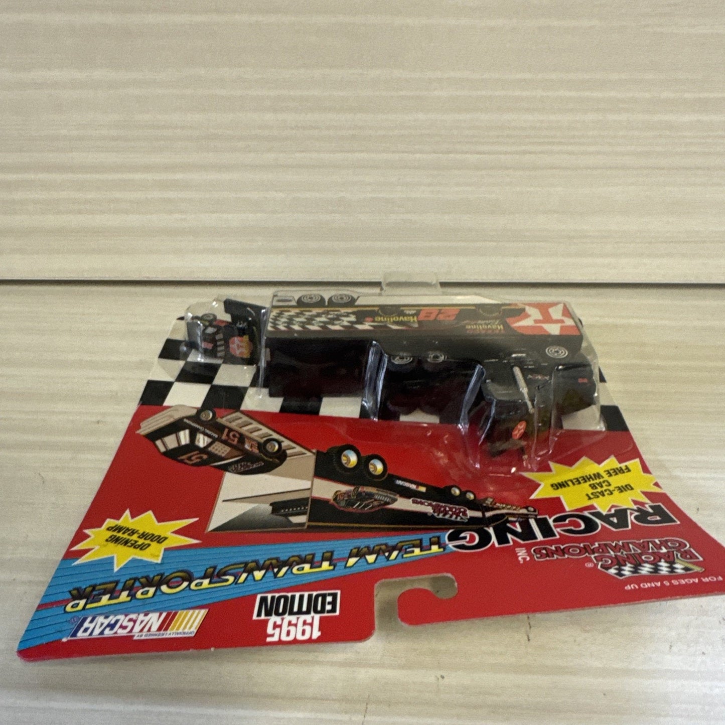 1995 Racing Champions NASCAR Transporter #28 Texaco Havoline Team – NIB Vintage