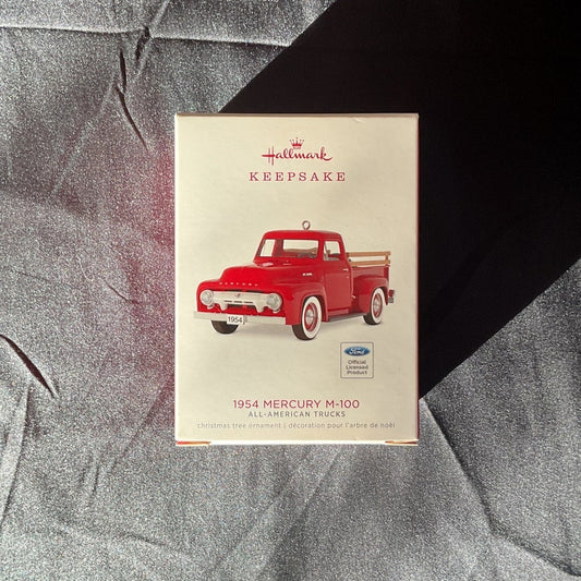 Hallmark 1954 Mercury M-100 2018 Ornament