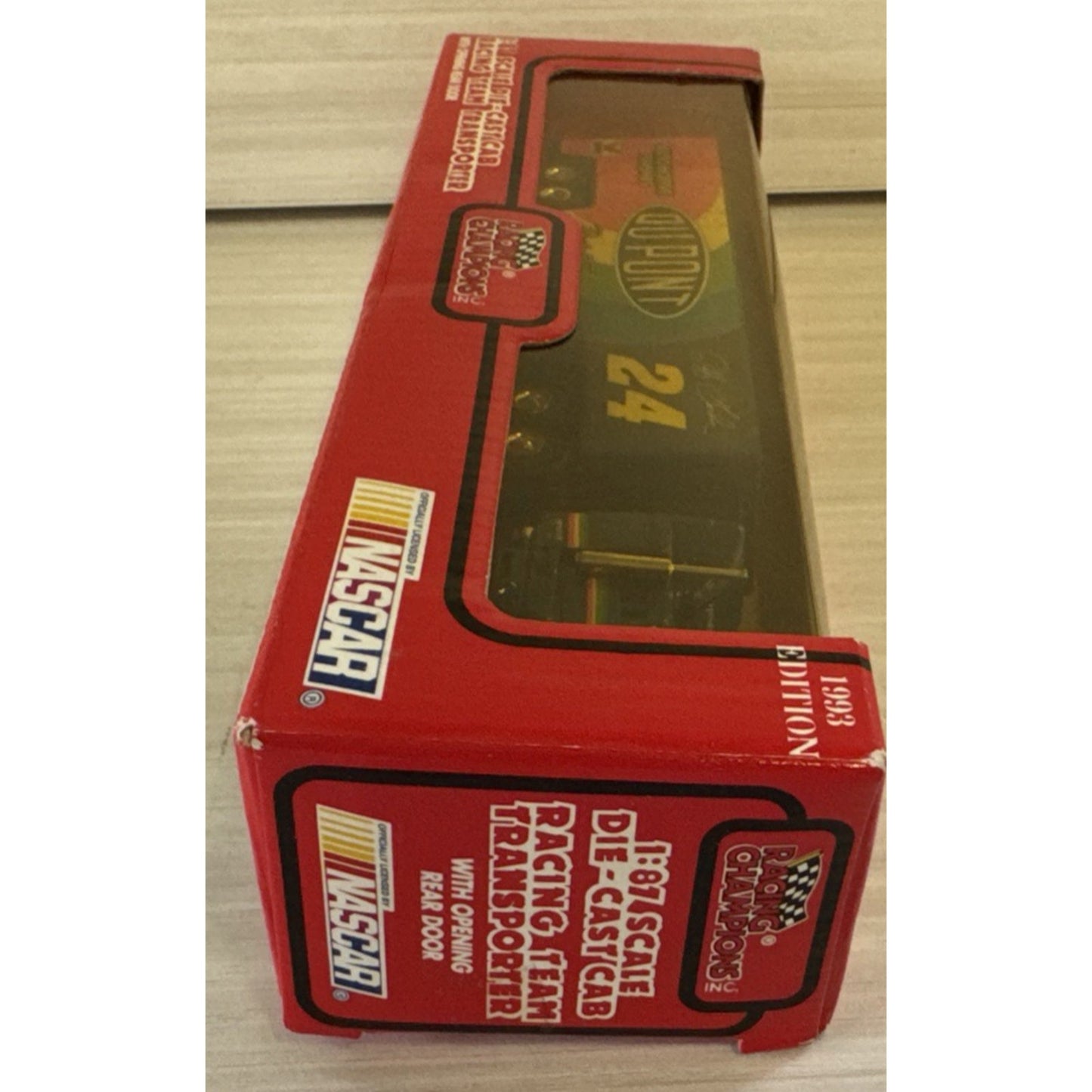 1993 Racing Champions 1:87 Jeff Gordon Diecast NASCAR Hauler – Vintage NIB