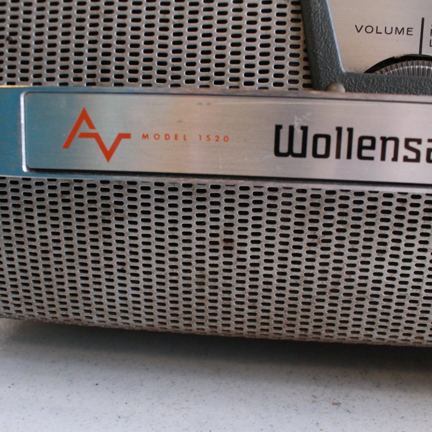 Wollensak 3M Magnetic Tape Recorder AV Model 1520