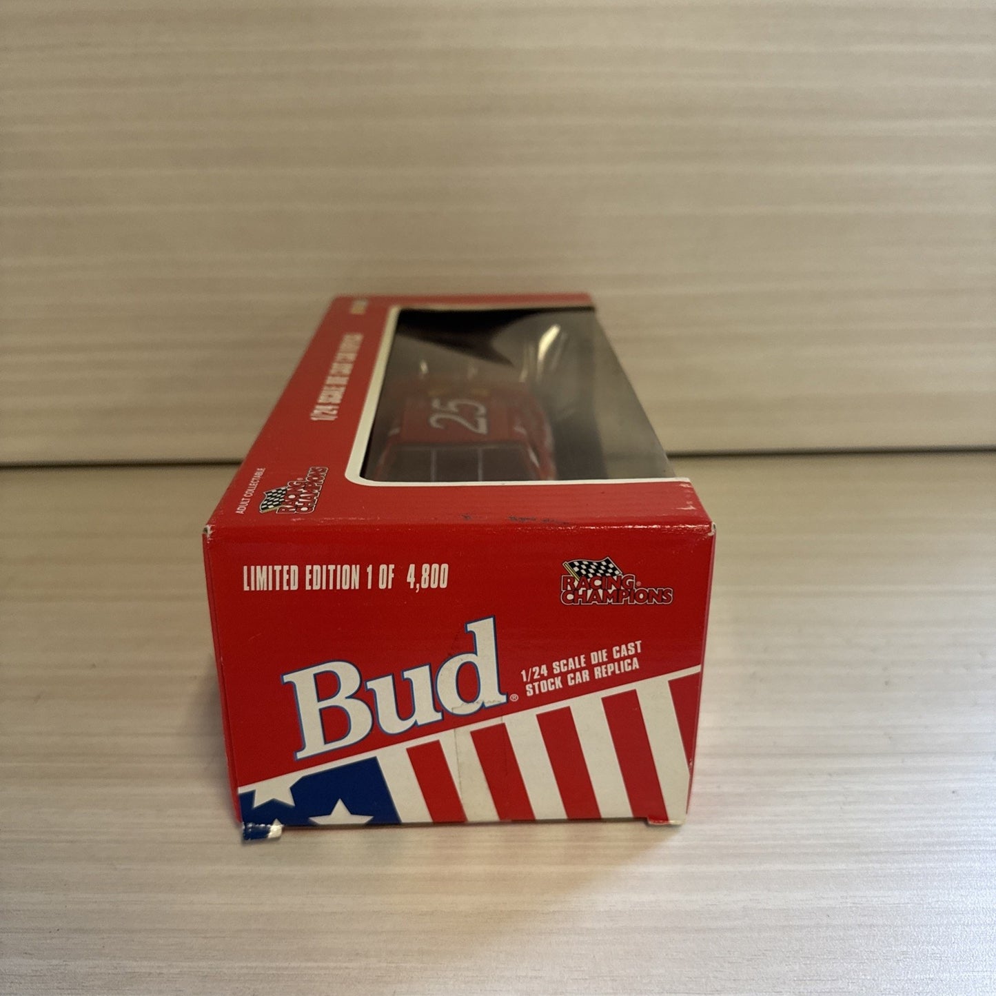 1996 Racing Champions 1:24 Ken Schrader #25 Budweiser Monte Carlo – NIB NASCAR