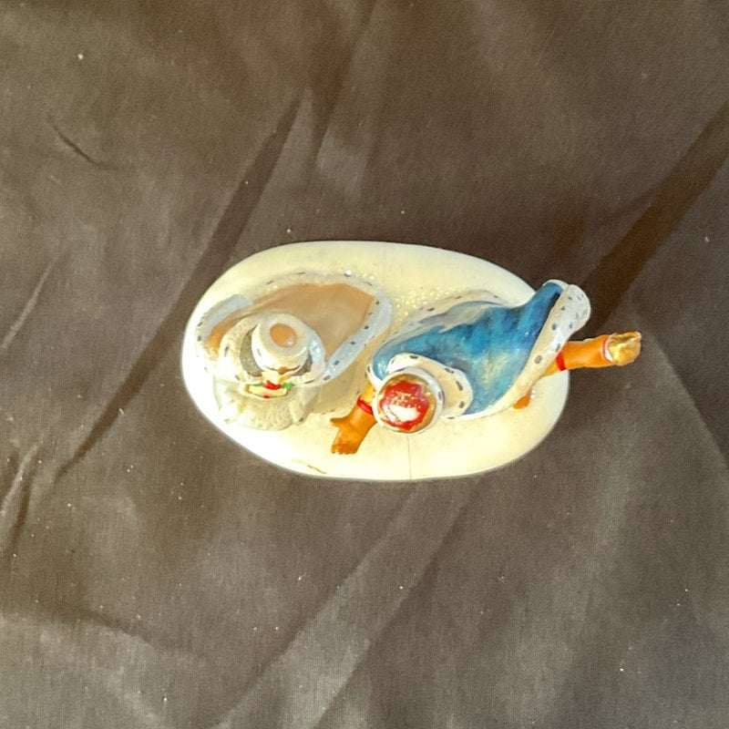 Dept. 56 Snow Heritage Village Crystal King + Queen (Repaired)