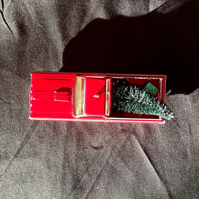 Hallmark 1968 Ford Ranchero GT Truck 2014 Ornament