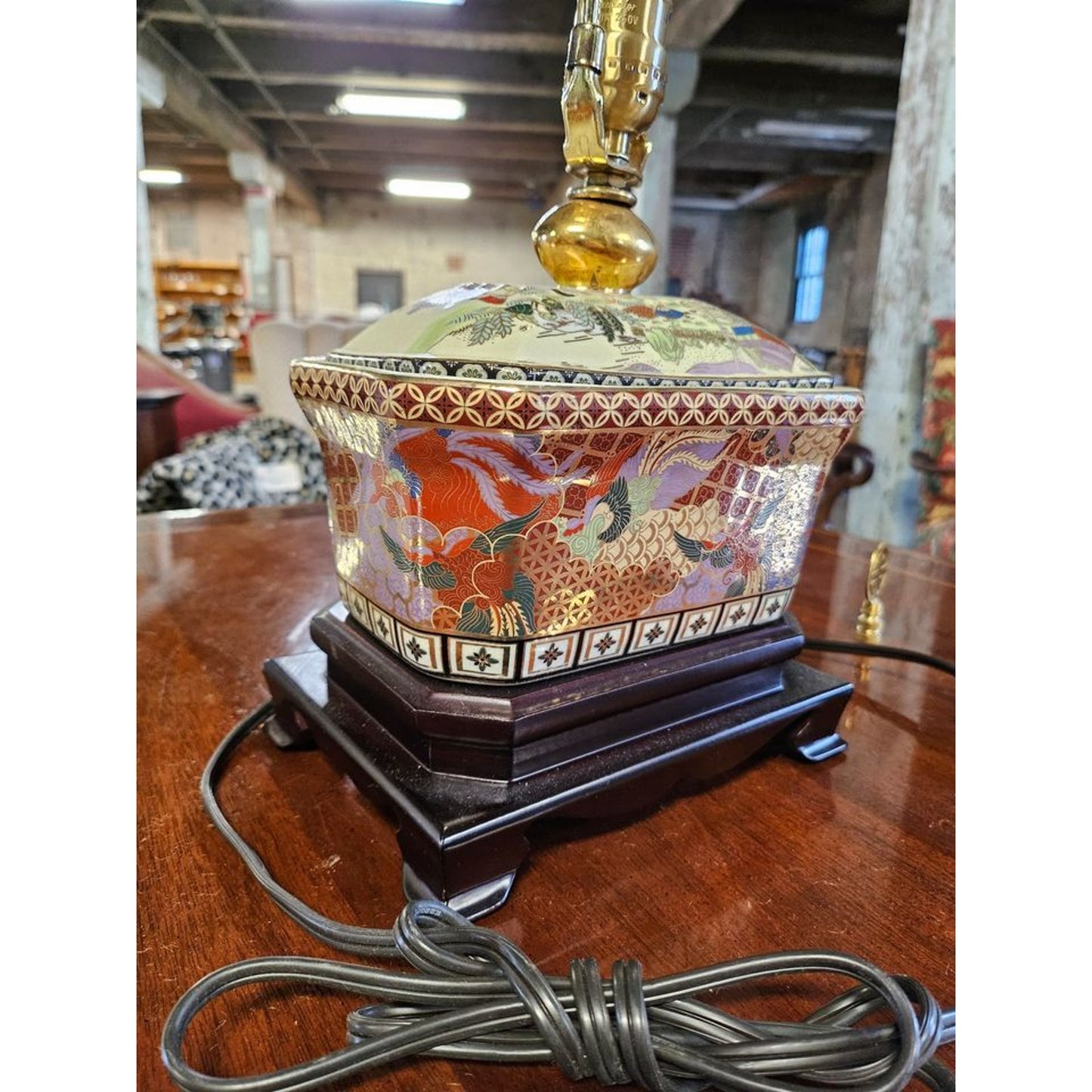 Vintage Hand Painted Porcelain Chinese Candy Box Lamp