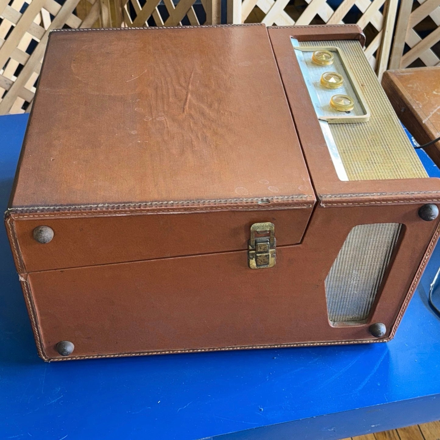 Steelman 4A32T 1959 Tube Phonograph Console – 3 Tubes, 4-Speed Changer, Tested