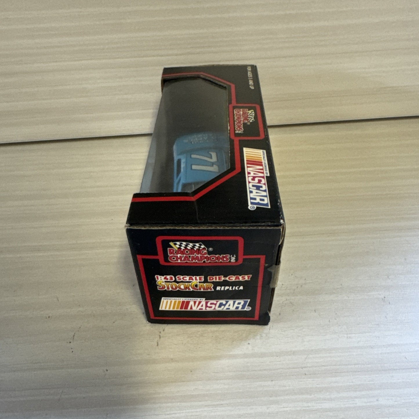 1991 Racing Champions 1:24 Dave Marcis #71 Big Apple Market – NIB NASCAR