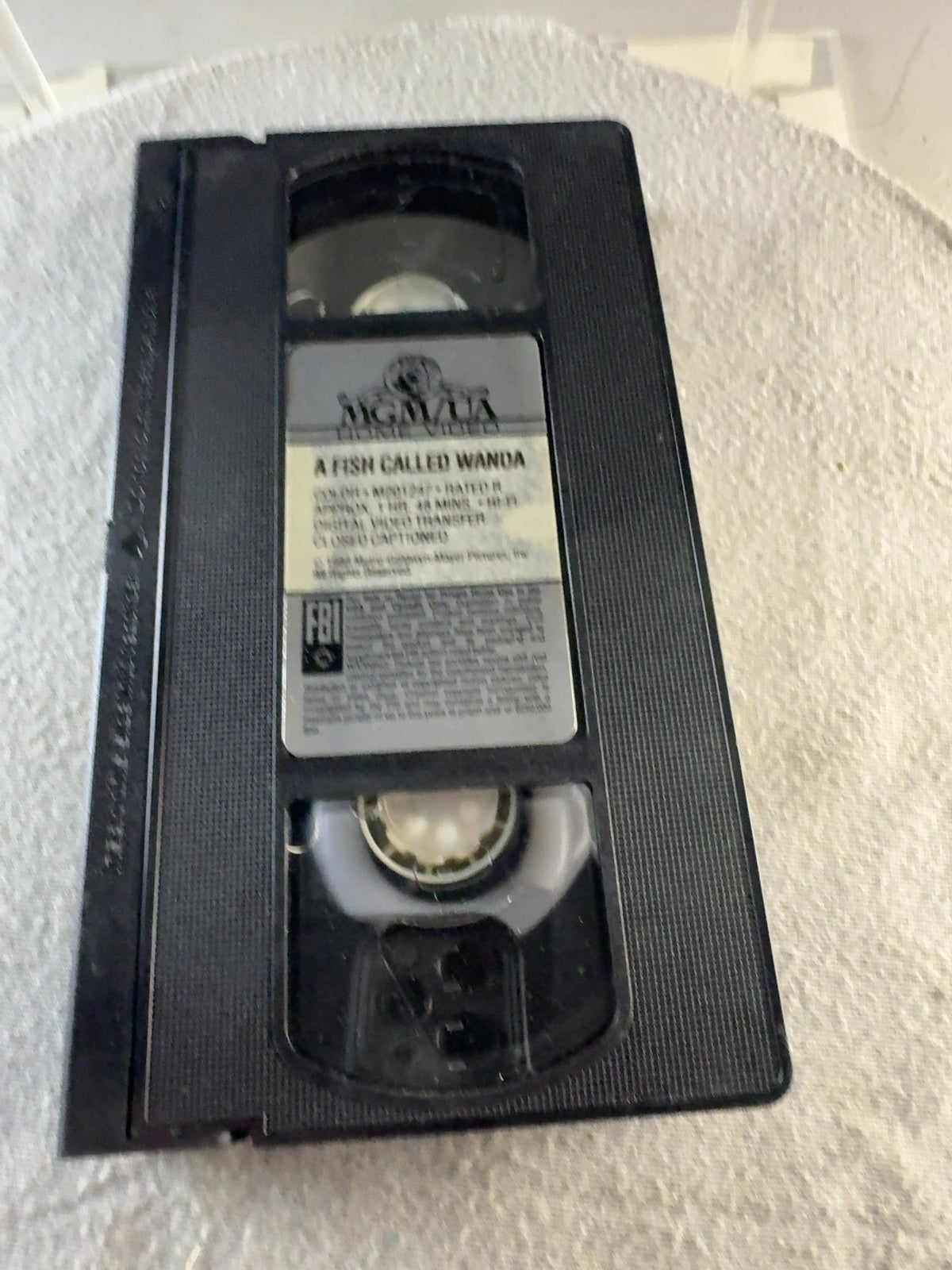 A Fish Called Wanda (VHS, 1988) Jamie Lee Curtis MGM/UA Home Video Very Good