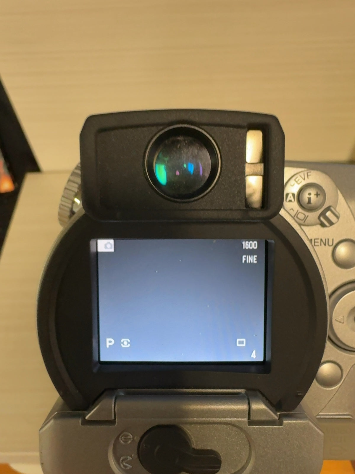 Minolta Dimage 7 5.2MP Digital Camera Read