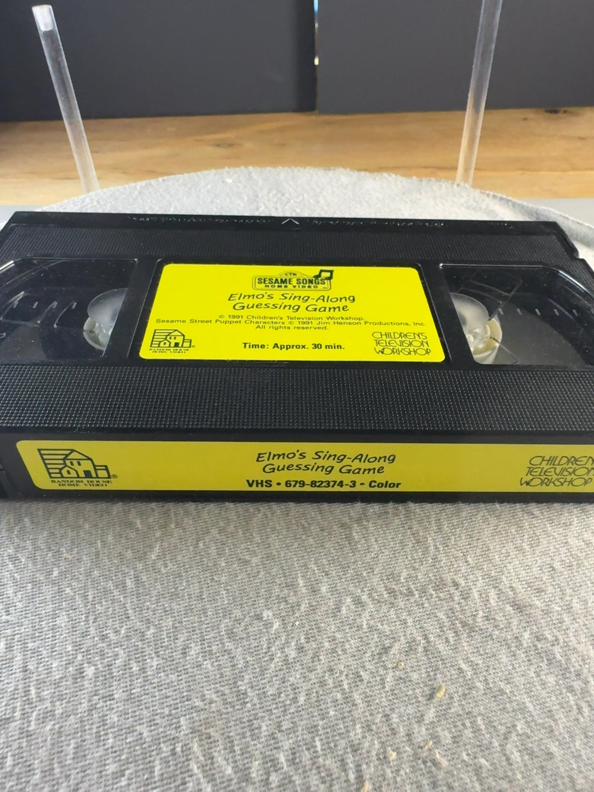 Elmo's Sing Along Guessing Game (VHS, 1991) Random House Home Video Acceptable