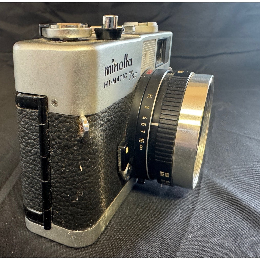 Minolta Hi-Matic 7Sii Film Camera 35mm Rangefinder With Rokkor 40mm F/1 7 w/ Original Leather Case