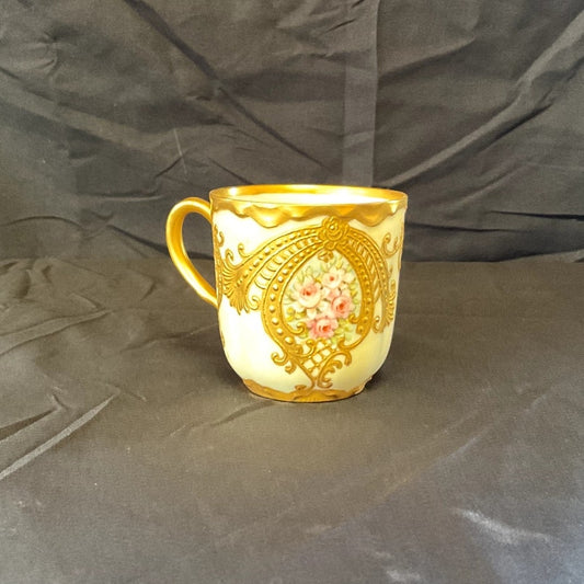 Antique Haviland Raised Gold w/ Hand Painted Floral Pattern Tea cup circa 1900