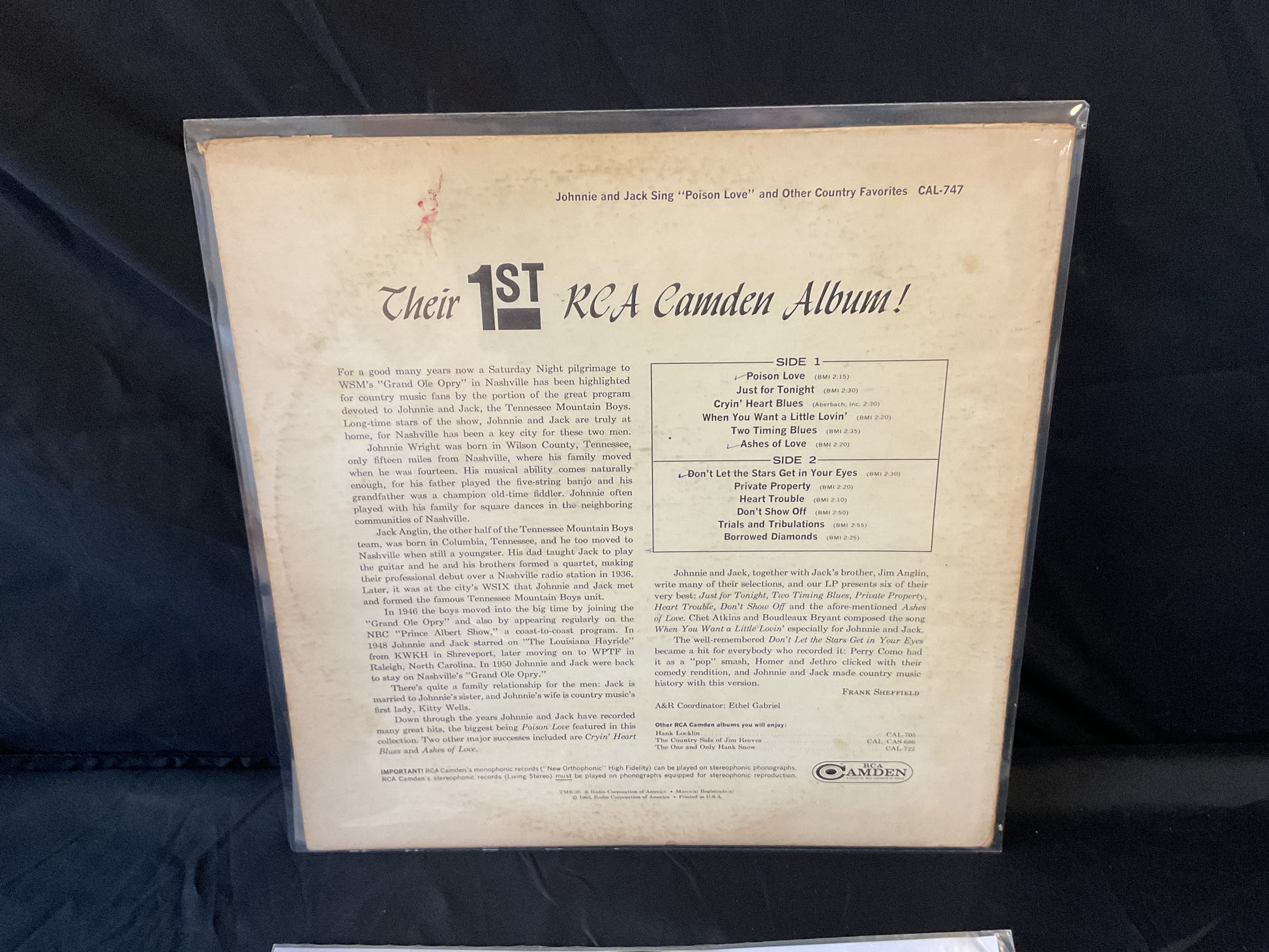 Johnnie And Jack : Sing Poison Love And Other Country Favorites (LP,Compilation,Mono)