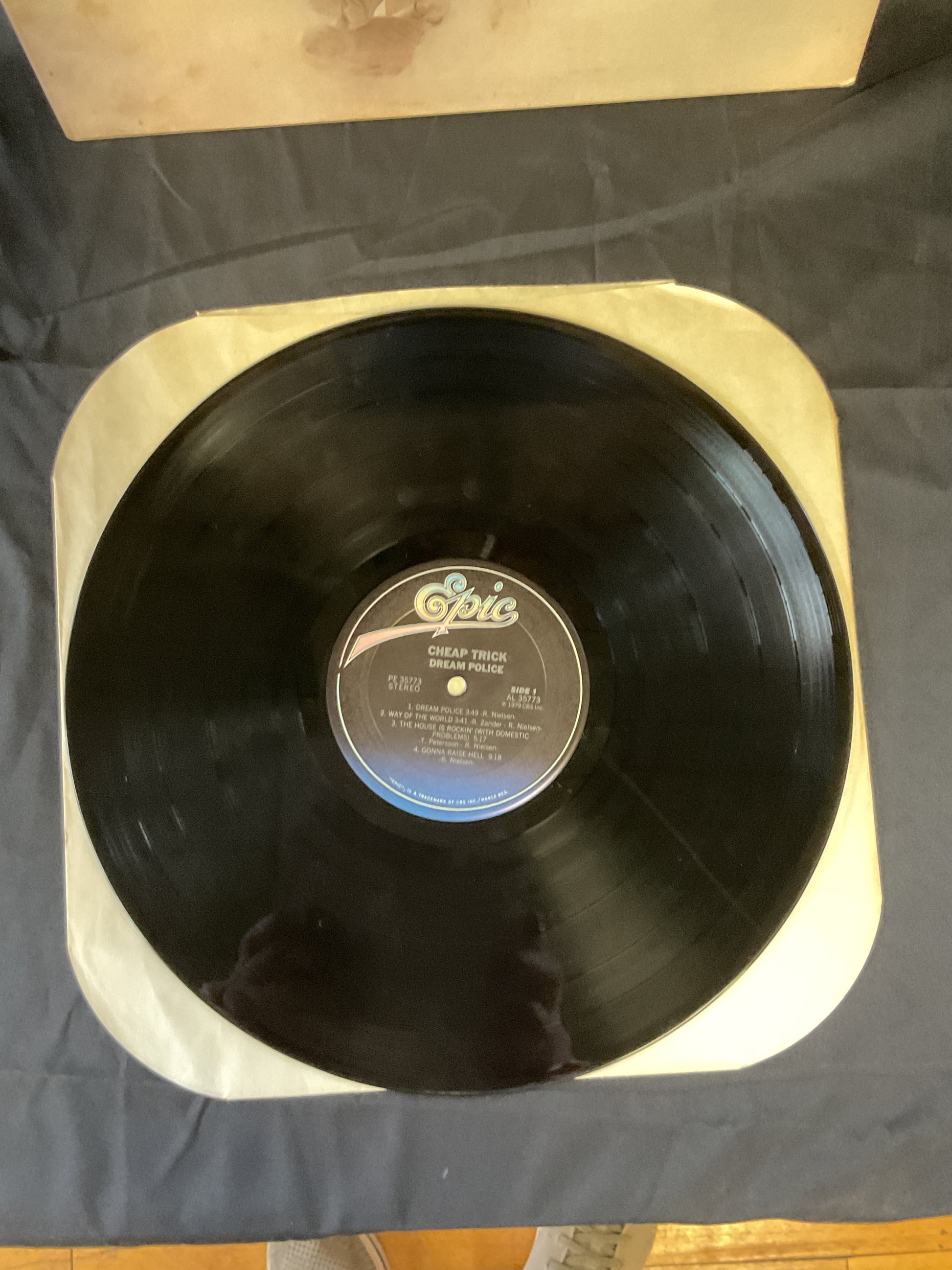 Cheap Trick : Dream Police (LP,Album,Stereo)