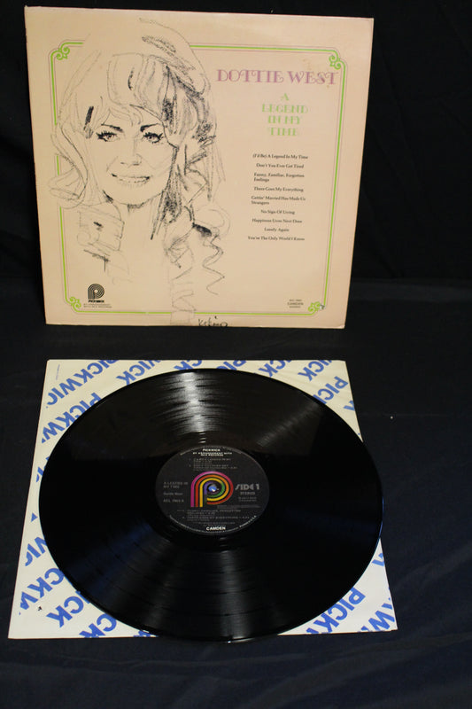 Dottie West : A Legend In My Time (LP,Compilation,Reissue,Stereo)