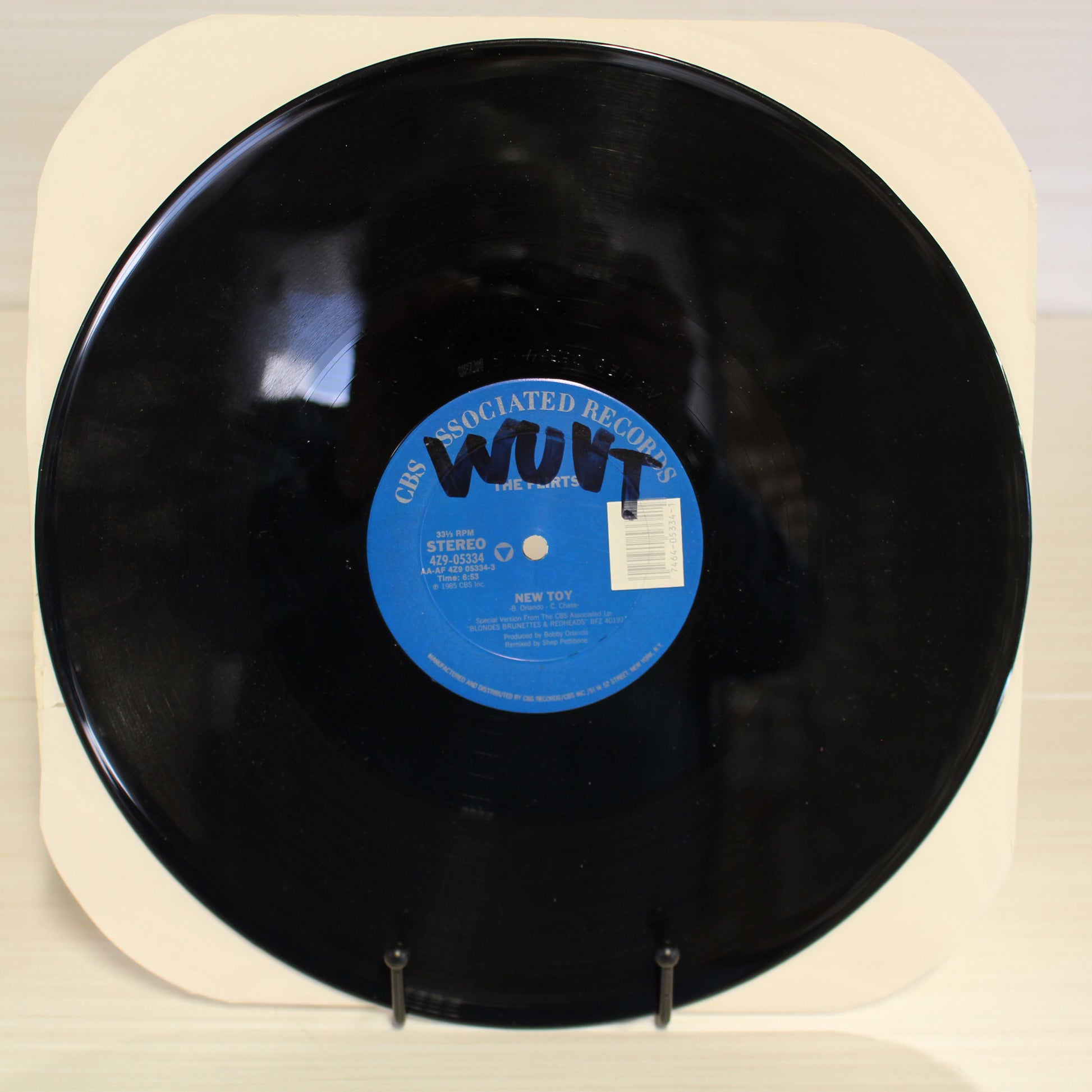 The Flirts : New Toy (12",33 ⅓ RPM)