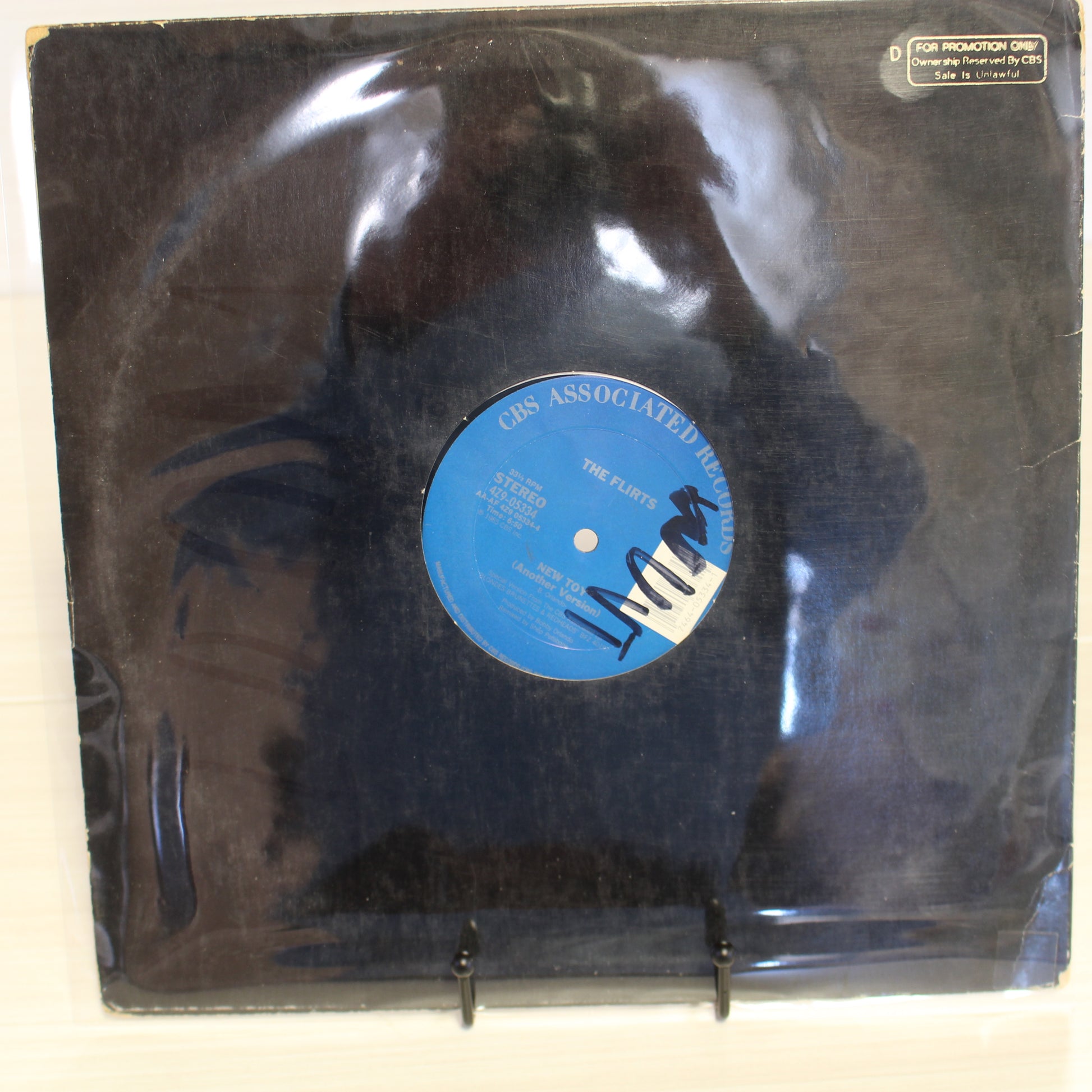 The Flirts : New Toy (12",33 ⅓ RPM)