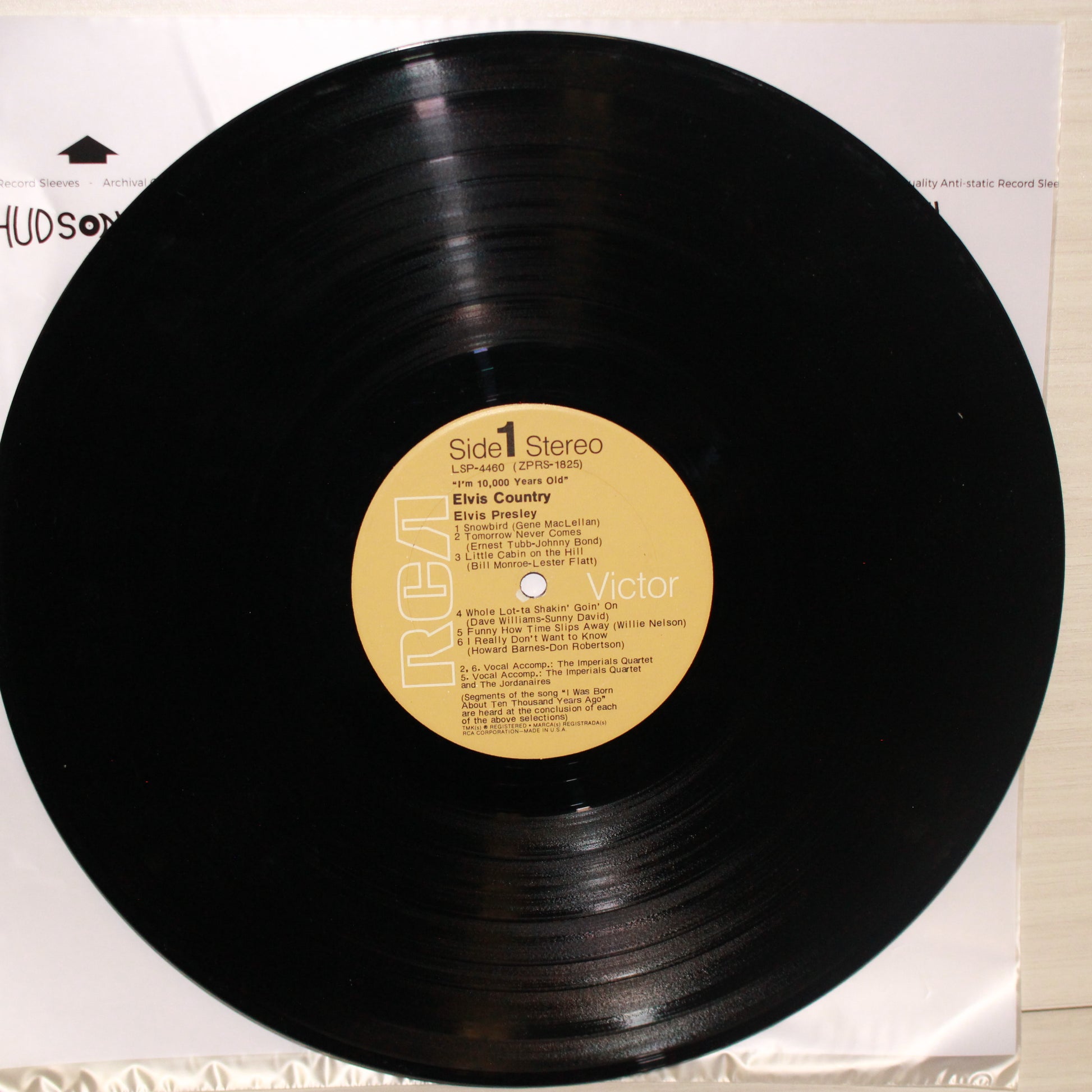 Elvis Presley : Elvis Country (I'm 10,000 Years Old) (LP,Album,Stereo)