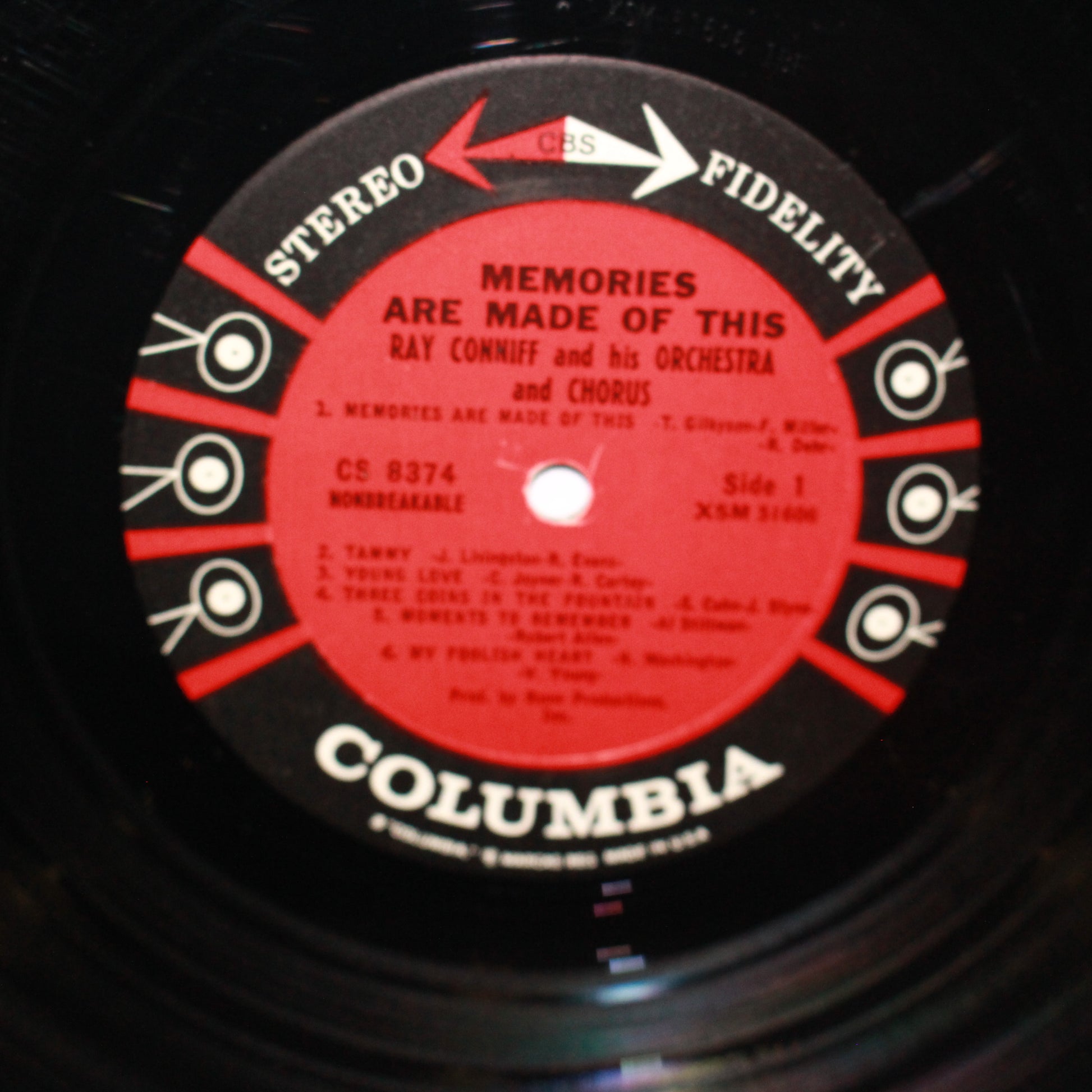 Ray Conniff And His Orchestra & Chorus : Memories Are Made Of This (LP,Album,Stereo)
