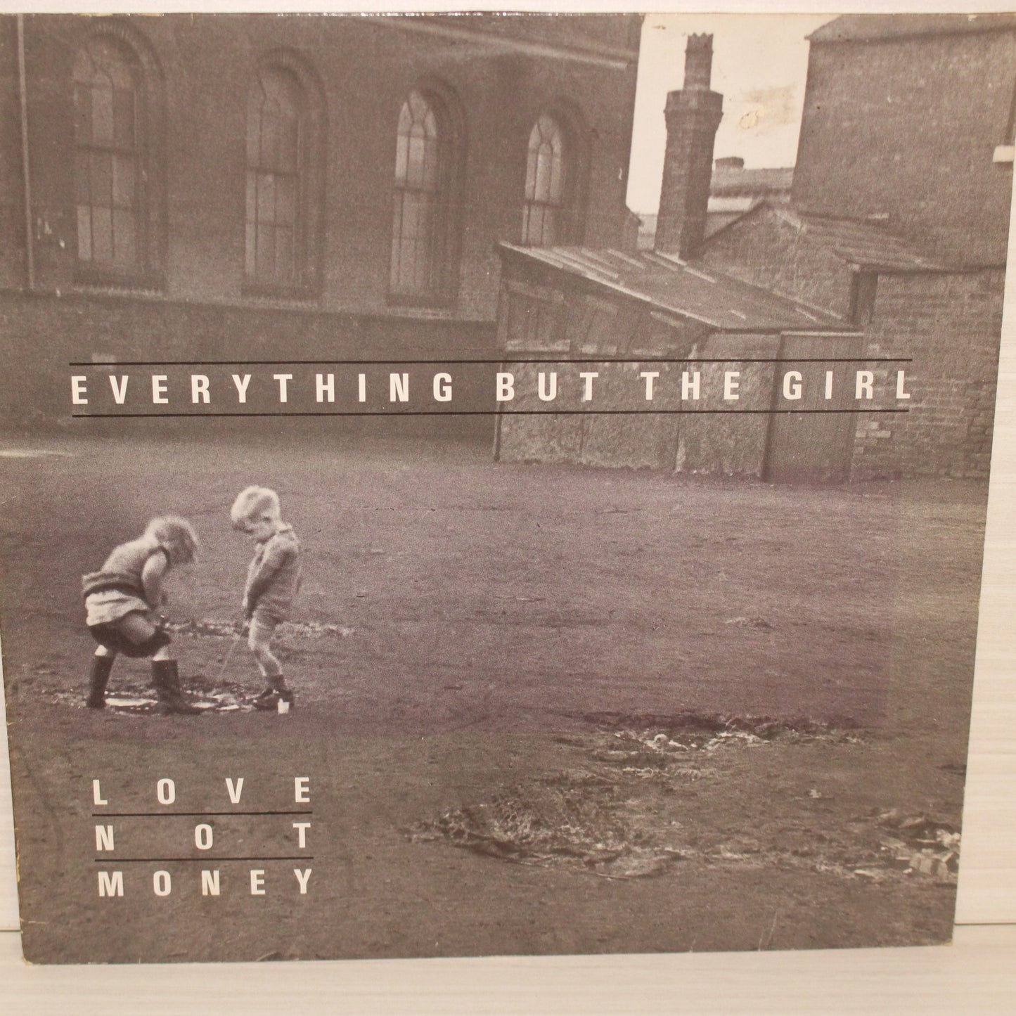 Everything But The Girl : Love Not Money (LP,Album,Stereo)