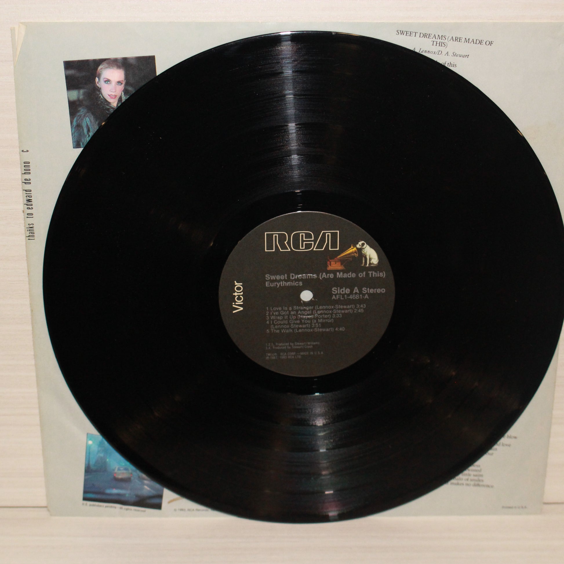 Eurythmics : Sweet Dreams (Are Made Of This) (LP,Album)